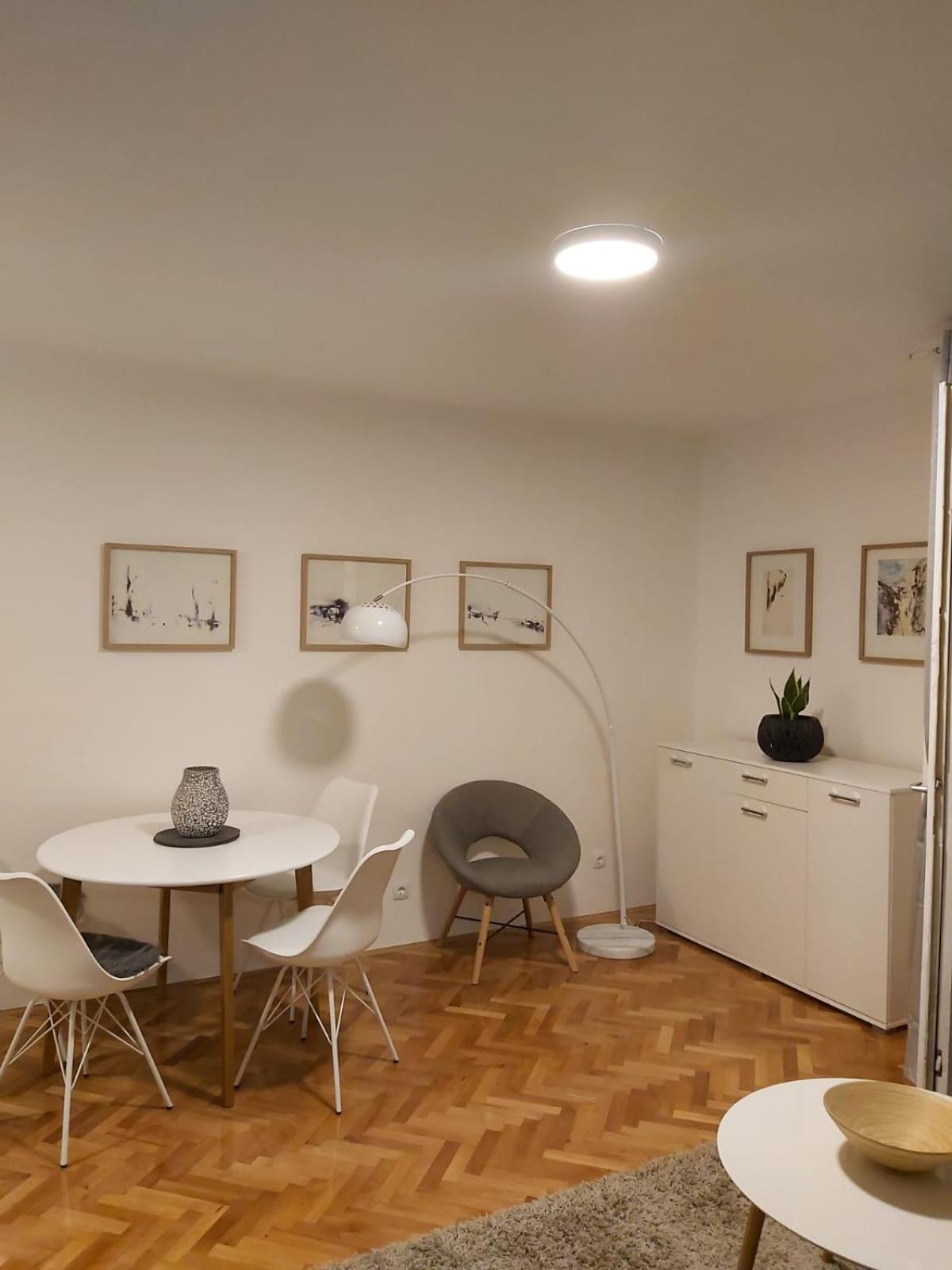 Apartment Lara