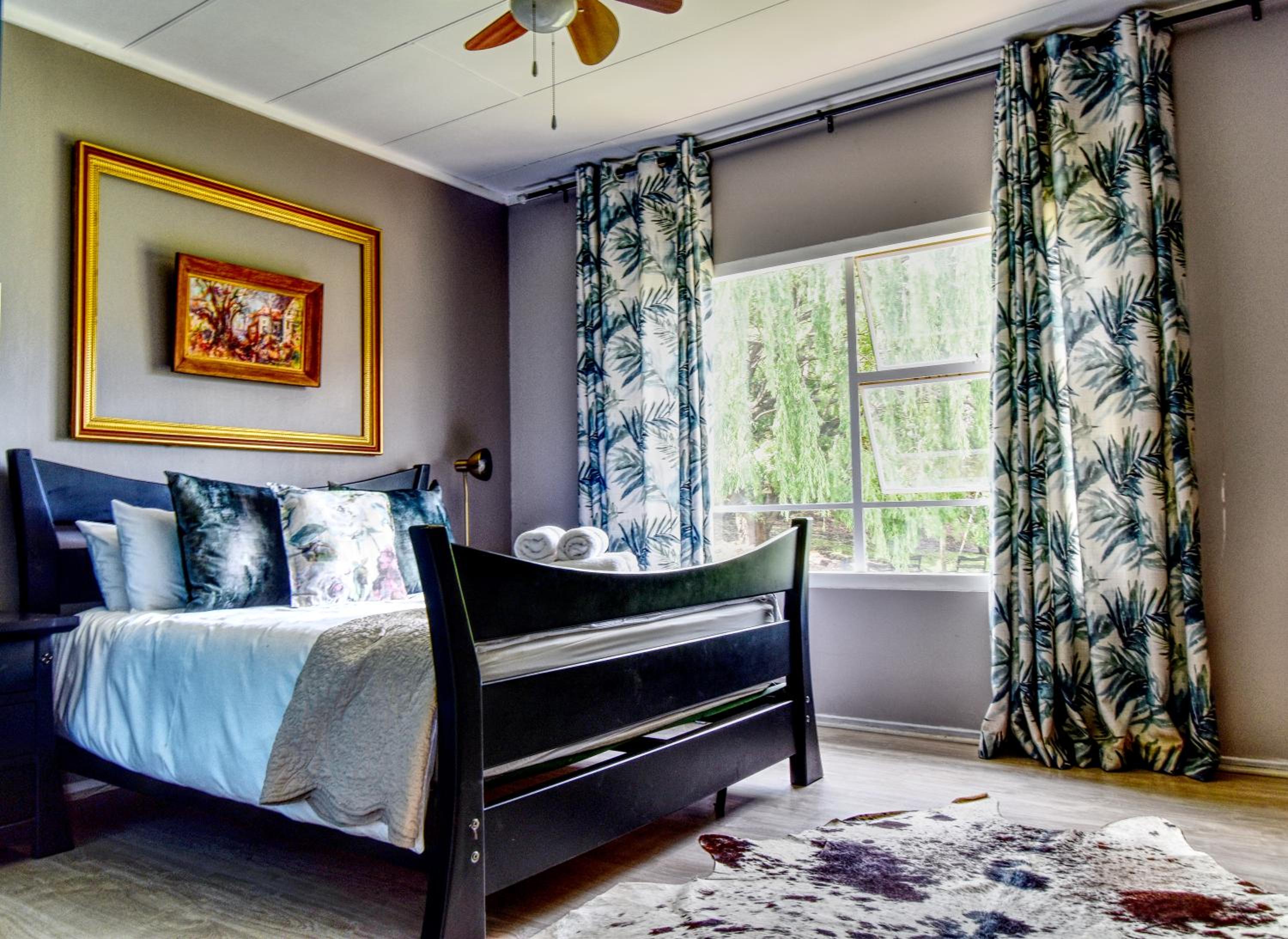 Golden View Luxury Self Catering