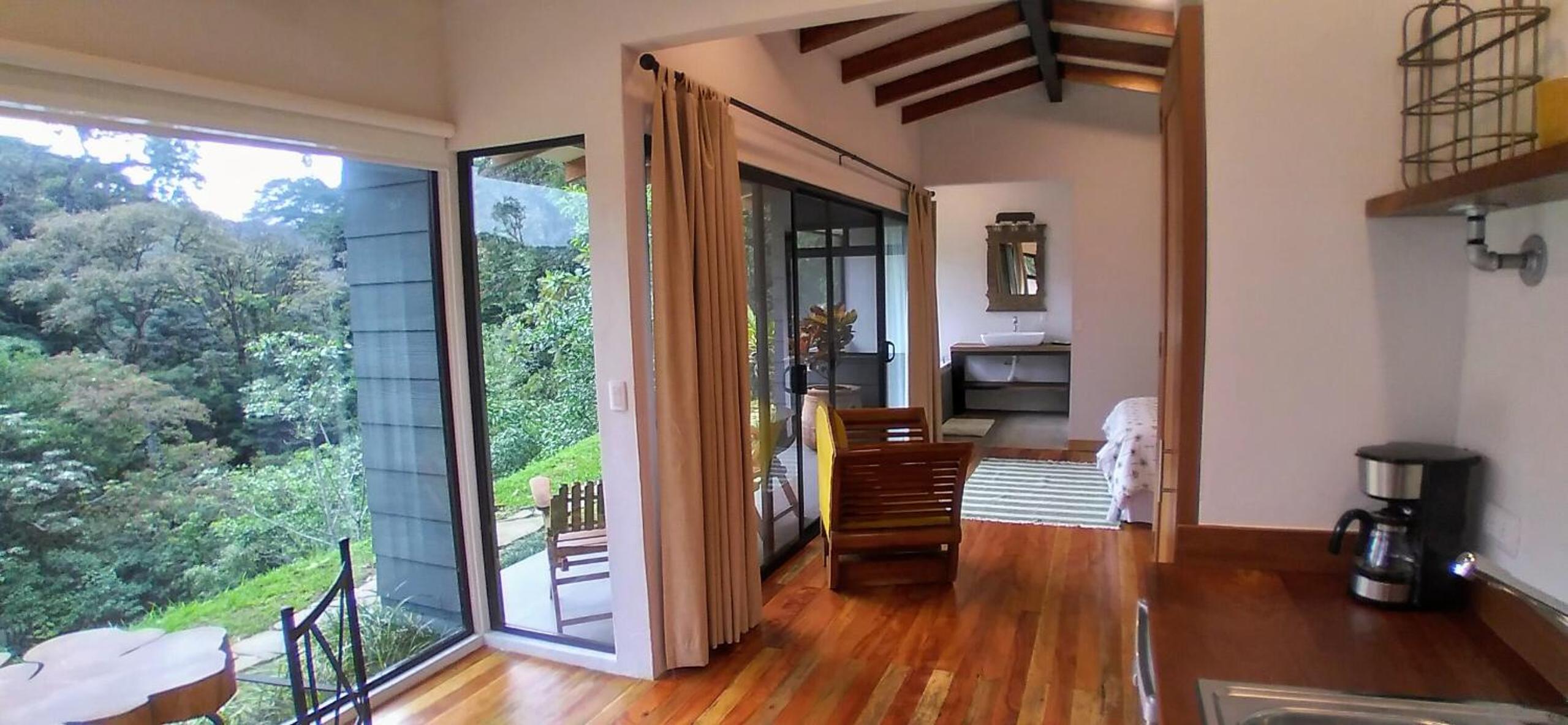 Olingo Monteverde - Stunning Home Near Adventure Parks