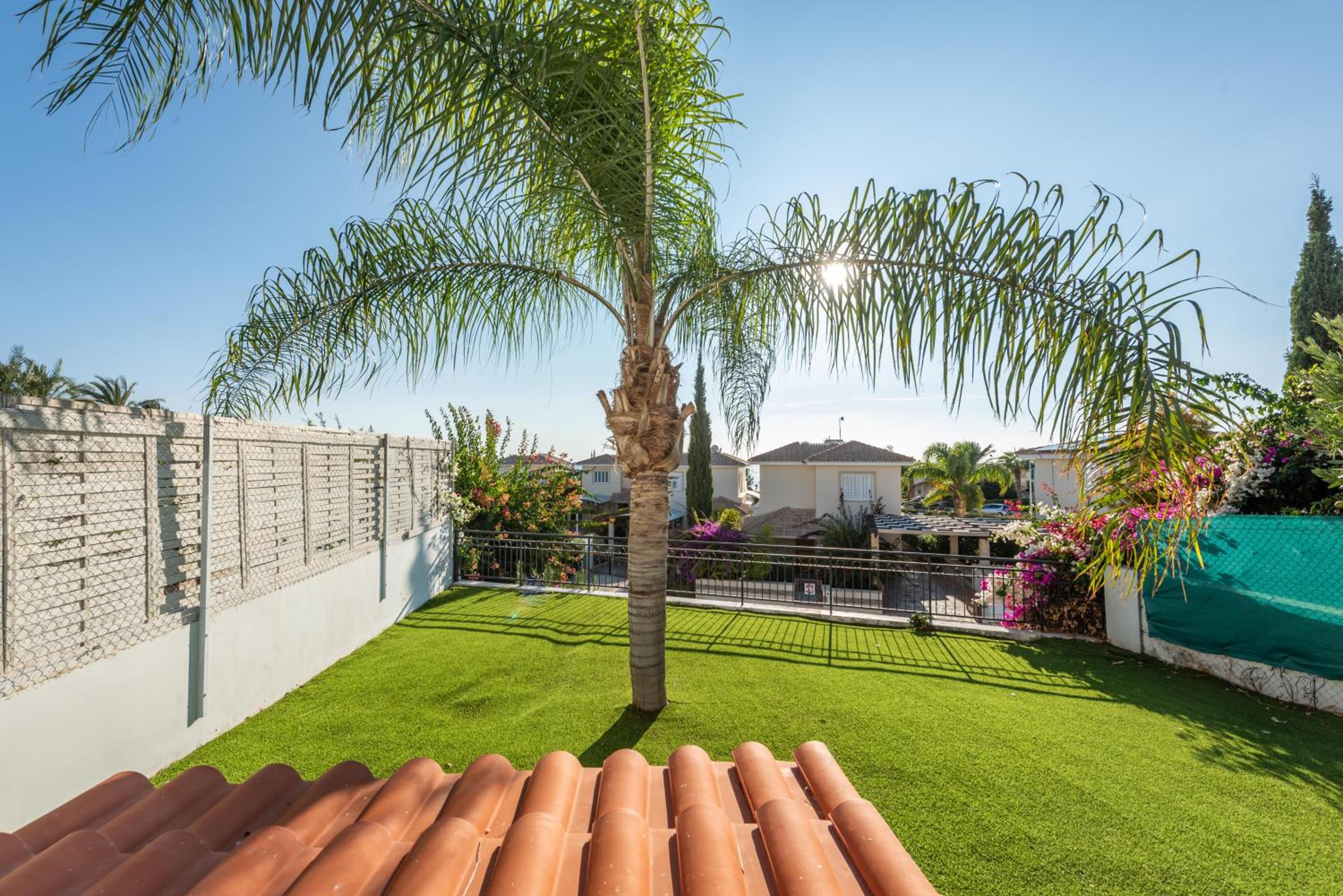 Villa Laguna Sunrise by Ezoria Villas view 4