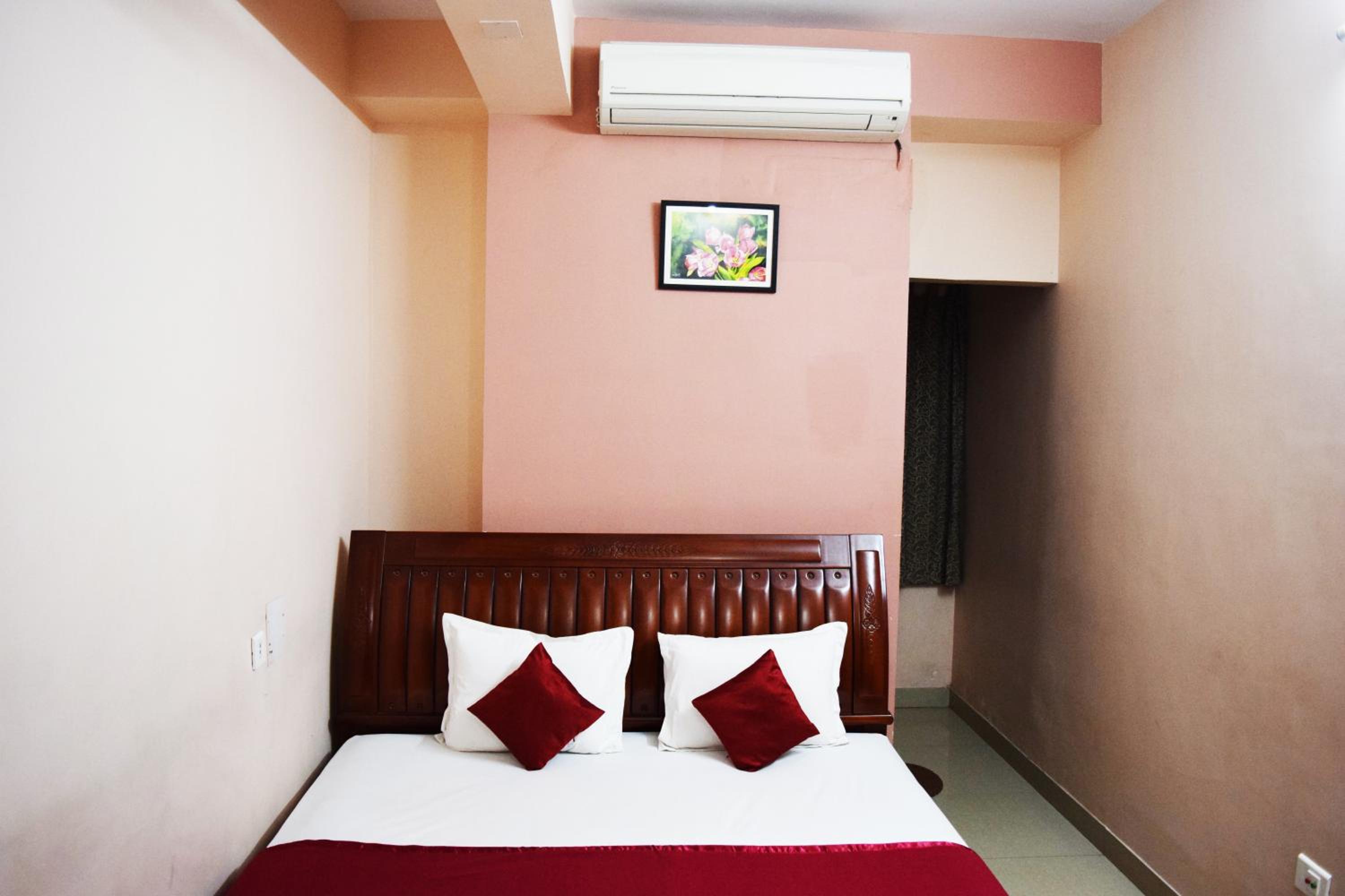 Hotel Avisha