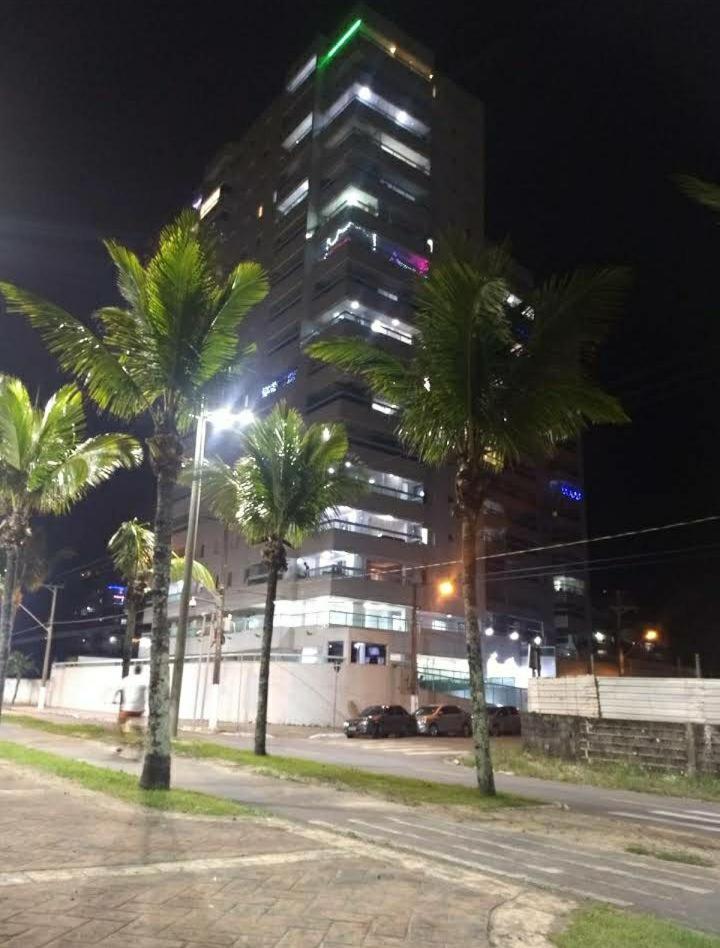 Apartamento para temporada Condomínio Ilha de Noronha Praia Grande SP
