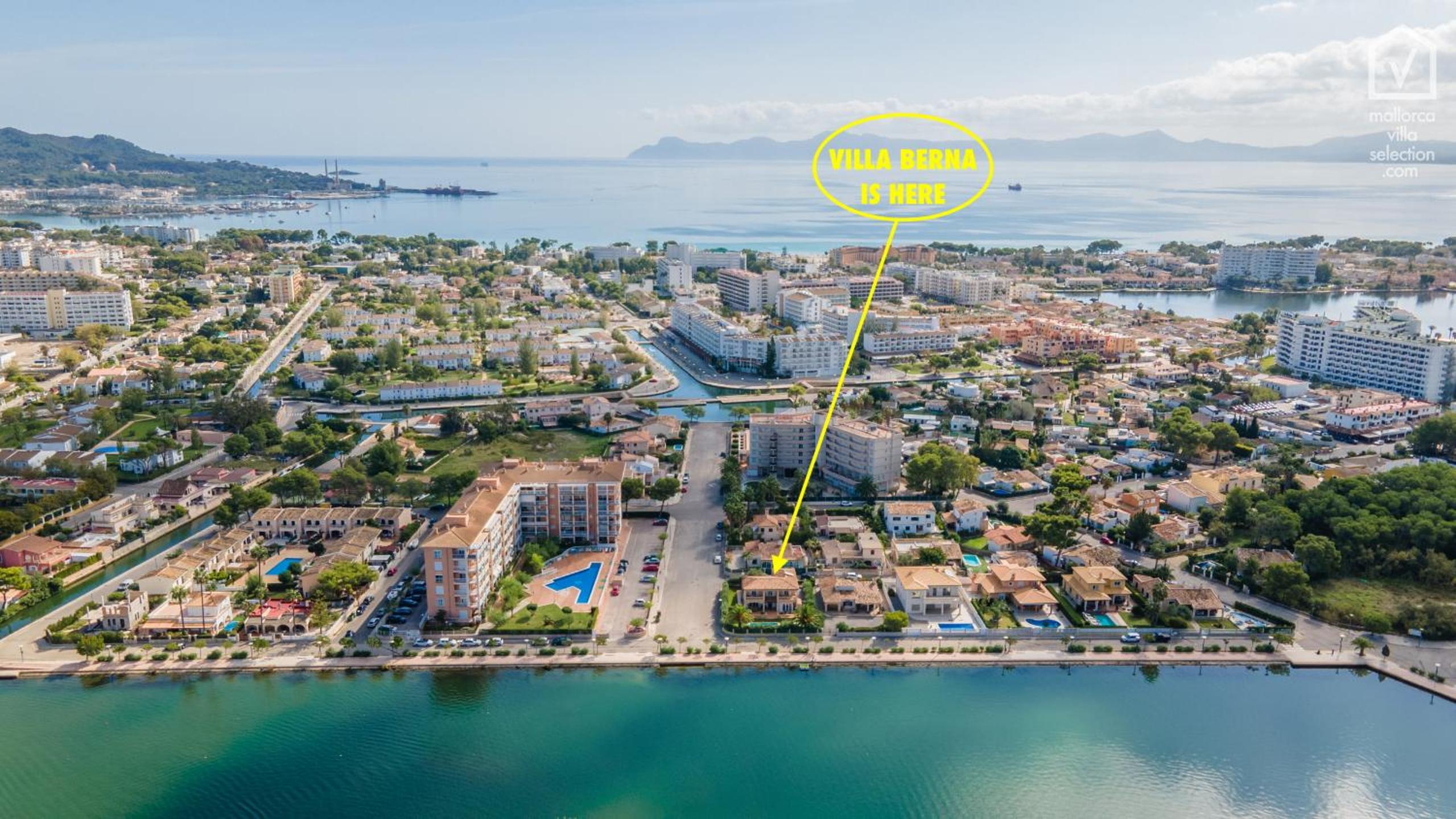 C335 Berna by Mallorca Villa Selection view 2