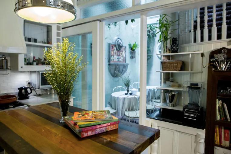 Charming Heritage Home for Group Stays - Check Photo Info