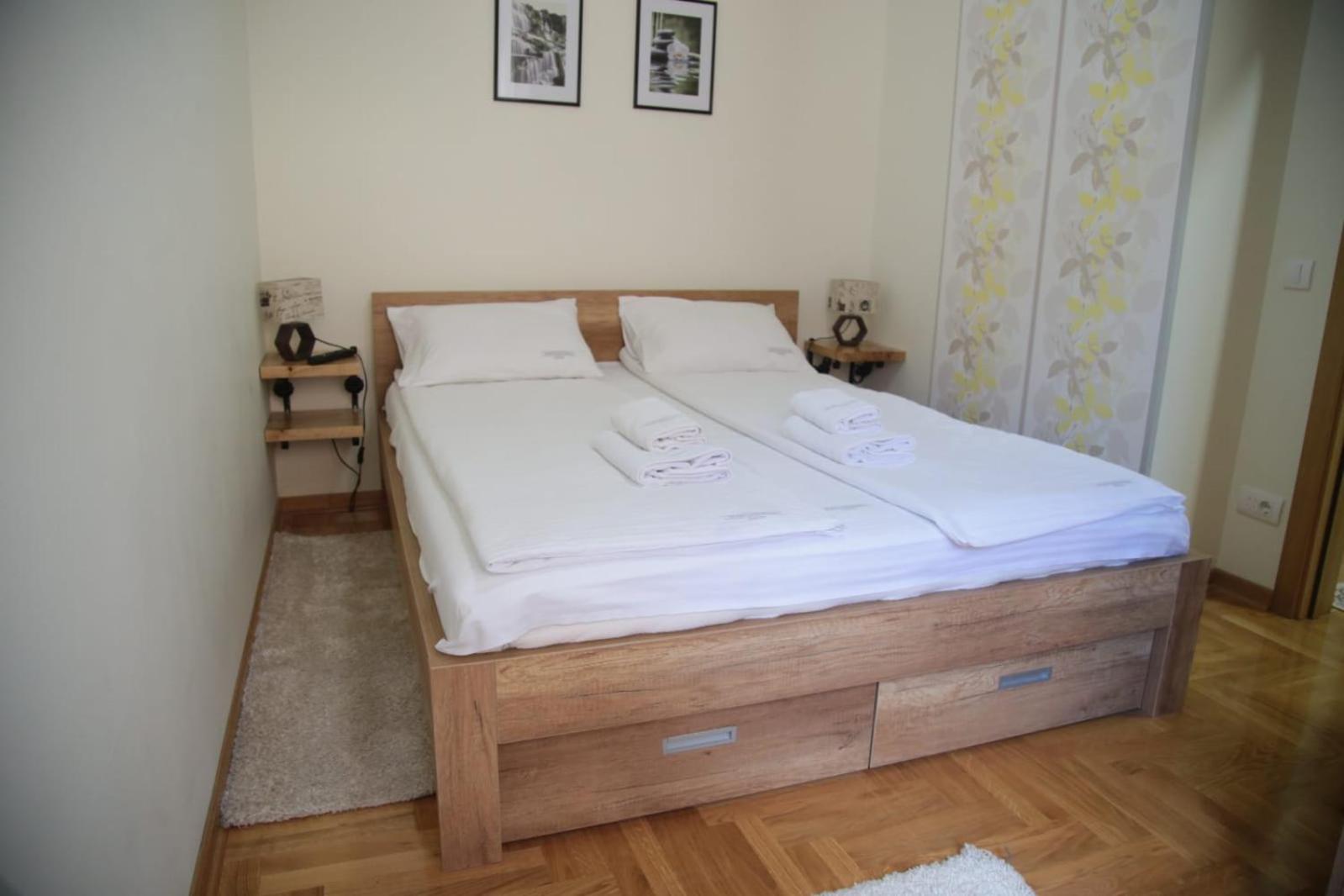 Apartmani Sanja