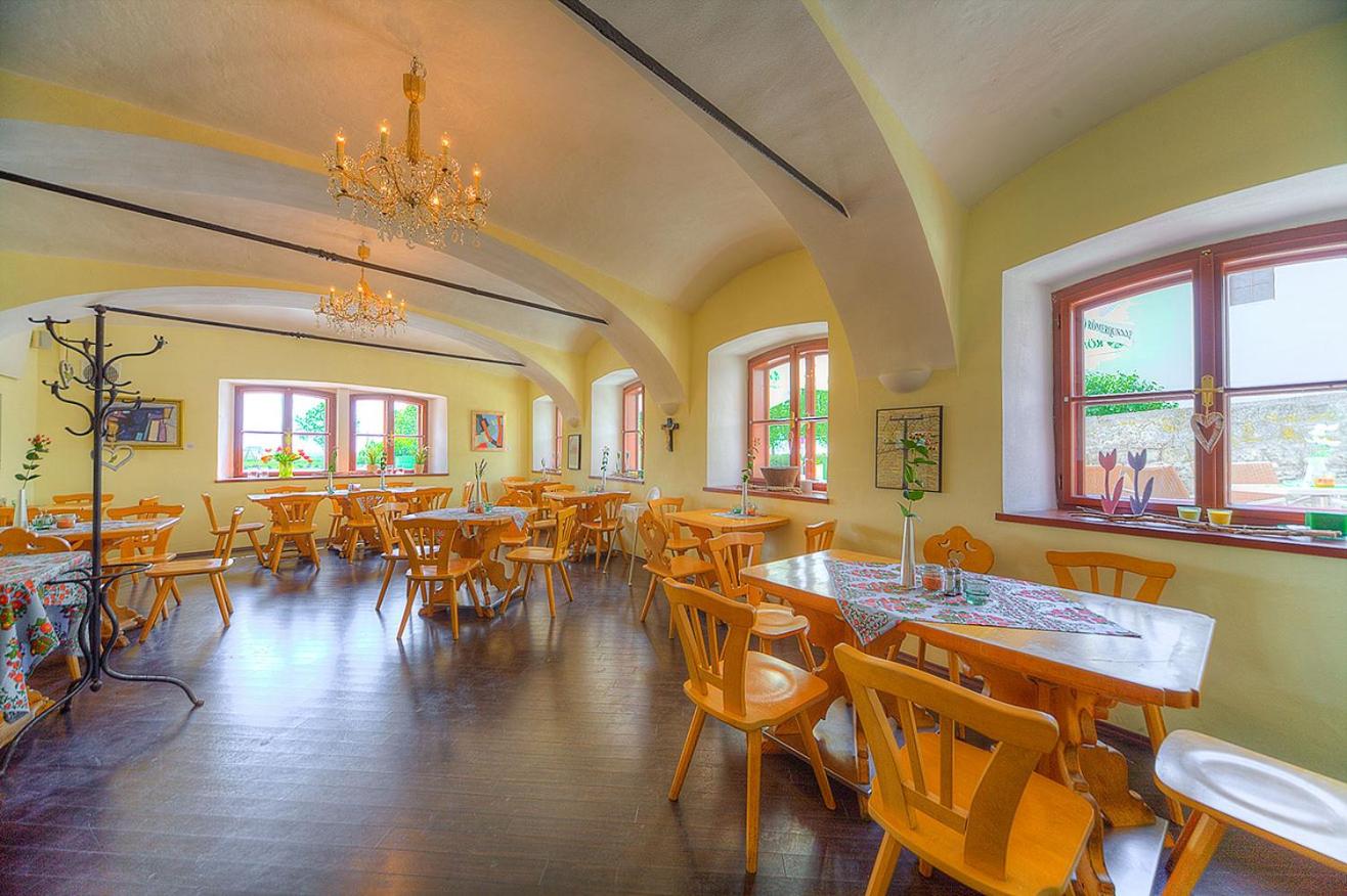 unser rosa Haus für Sie view 2