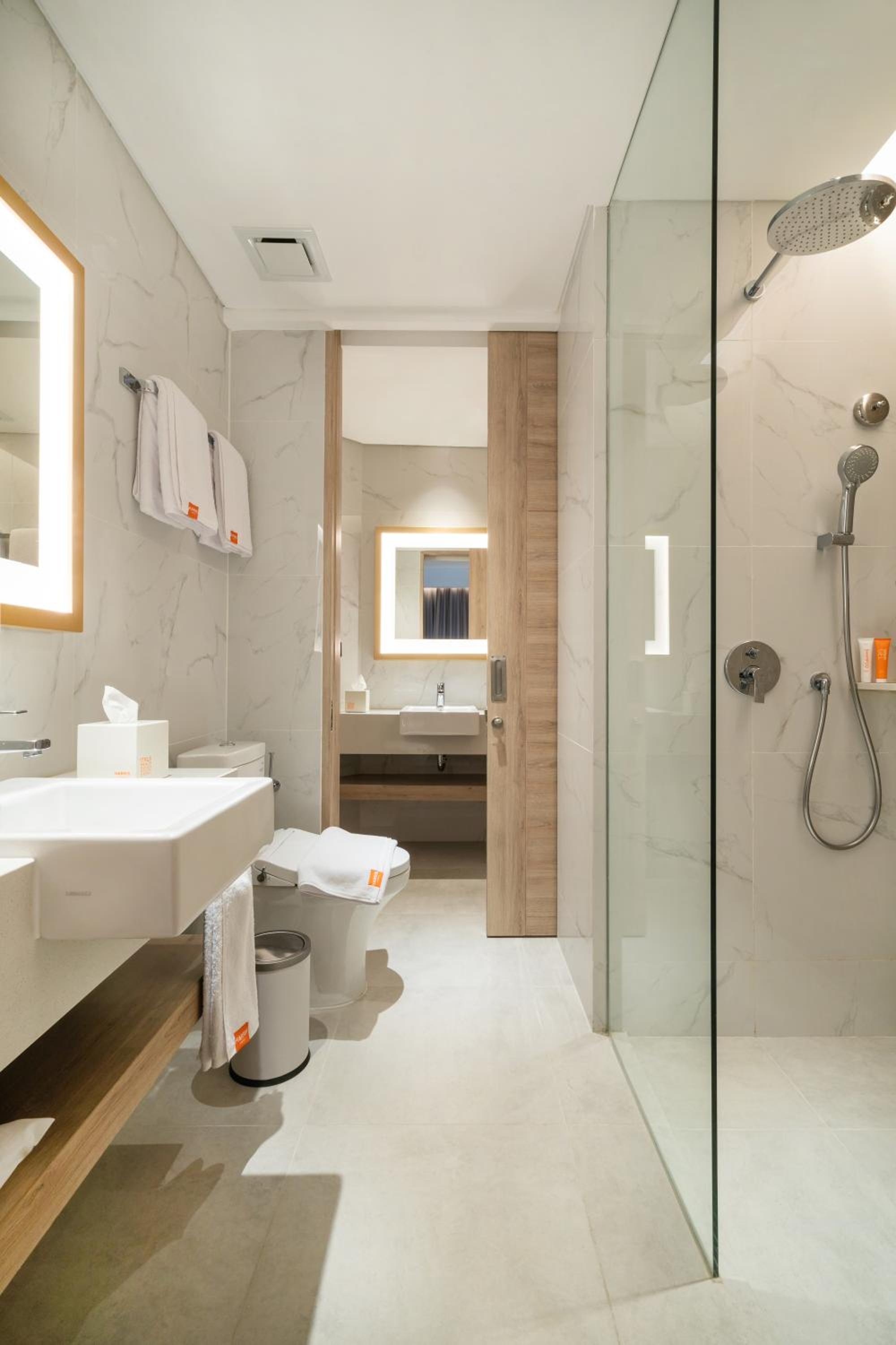 Harris Suites Puri Mansion