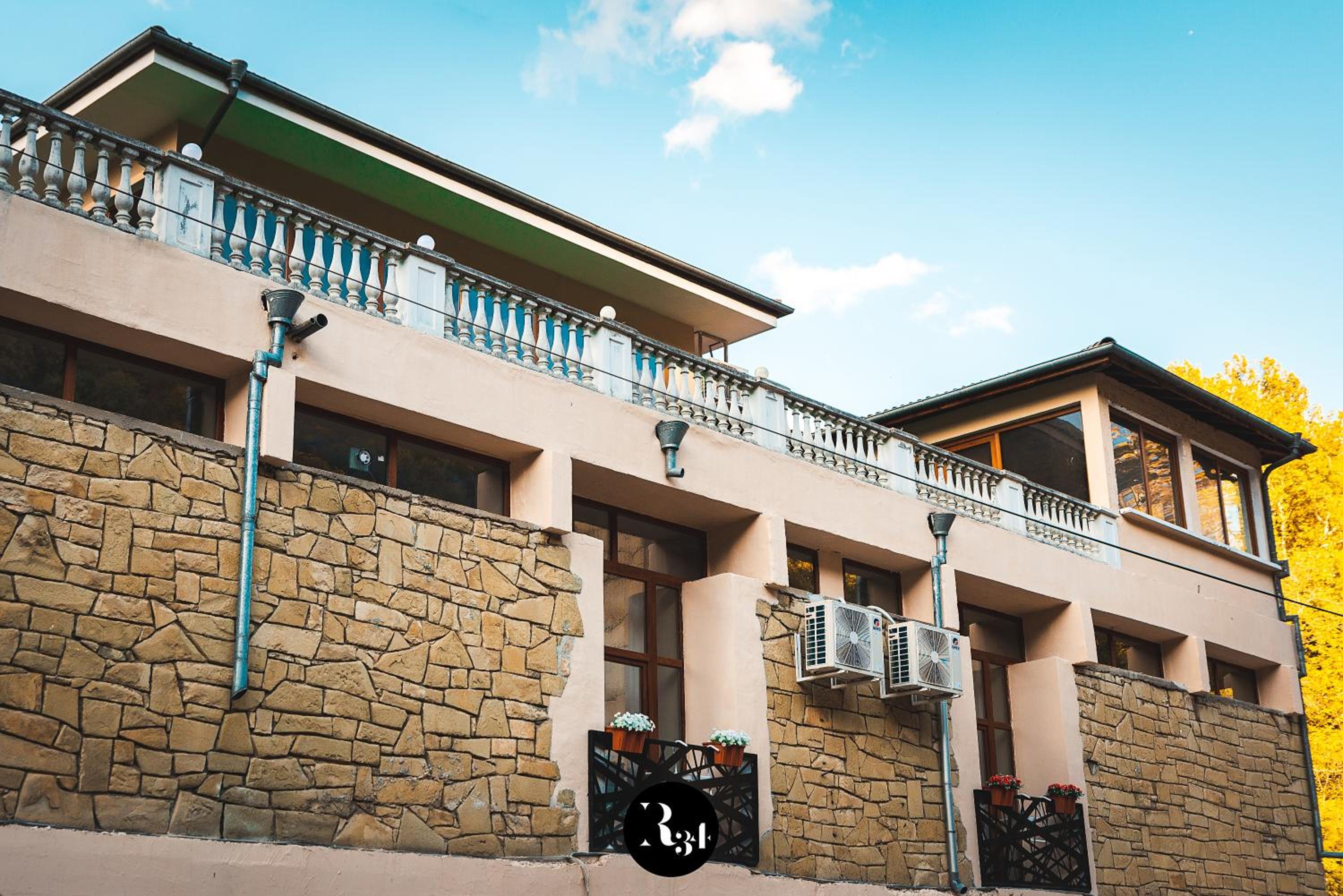 R34 Boutique Guest House