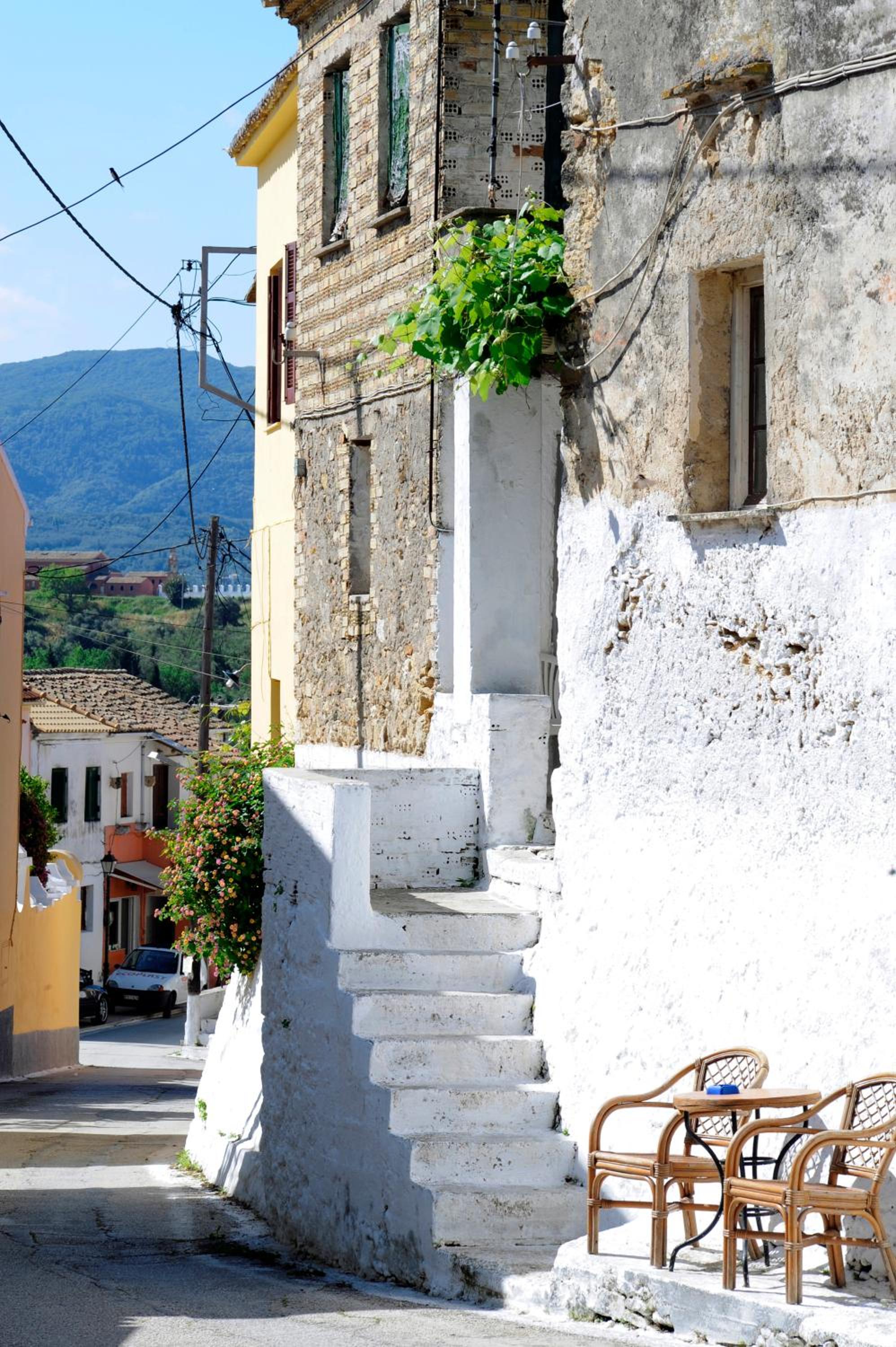 Traditional Greek Maisonette in Antiperni Village