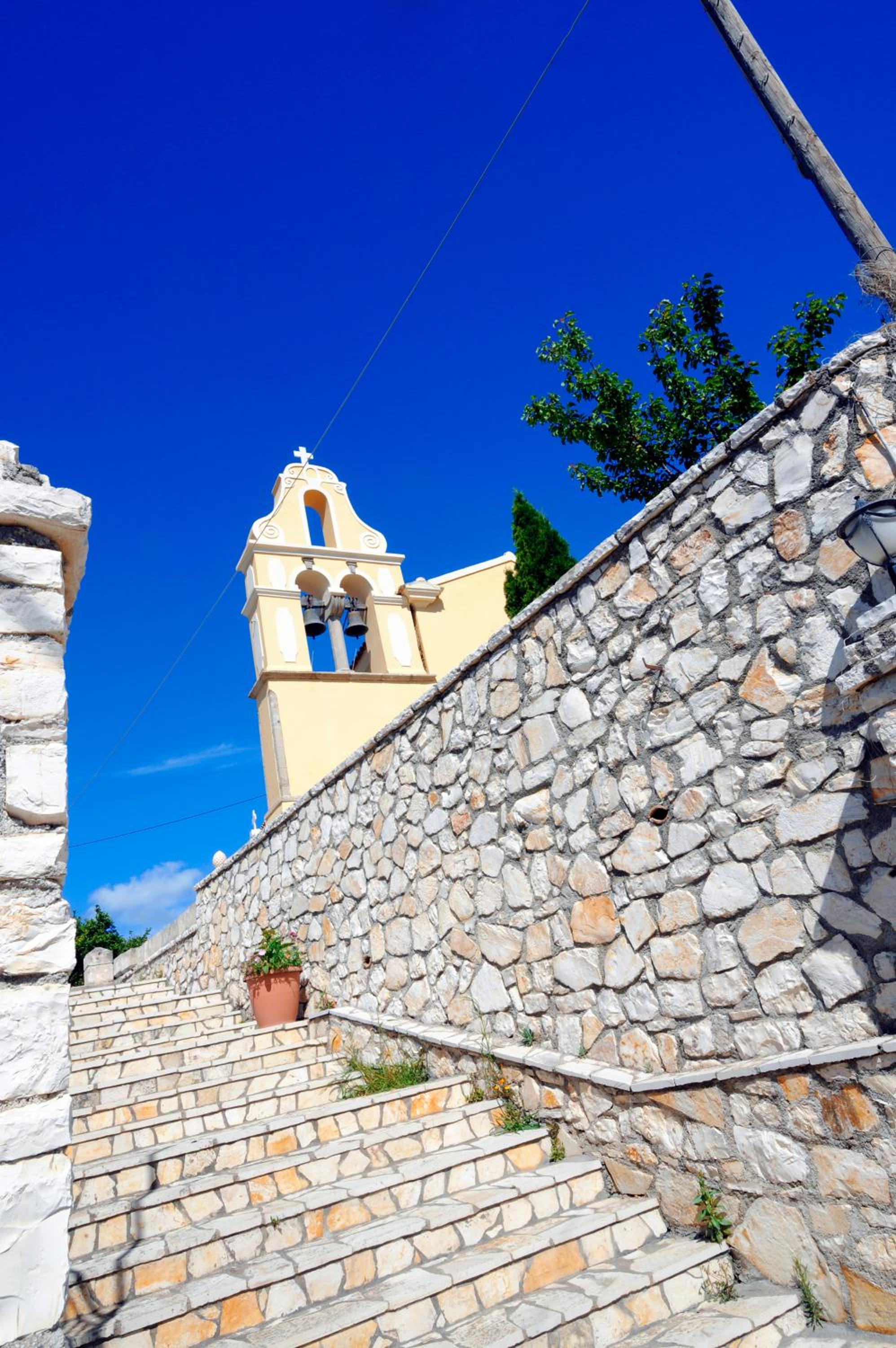 Traditional Greek Maisonette in Antiperni Village