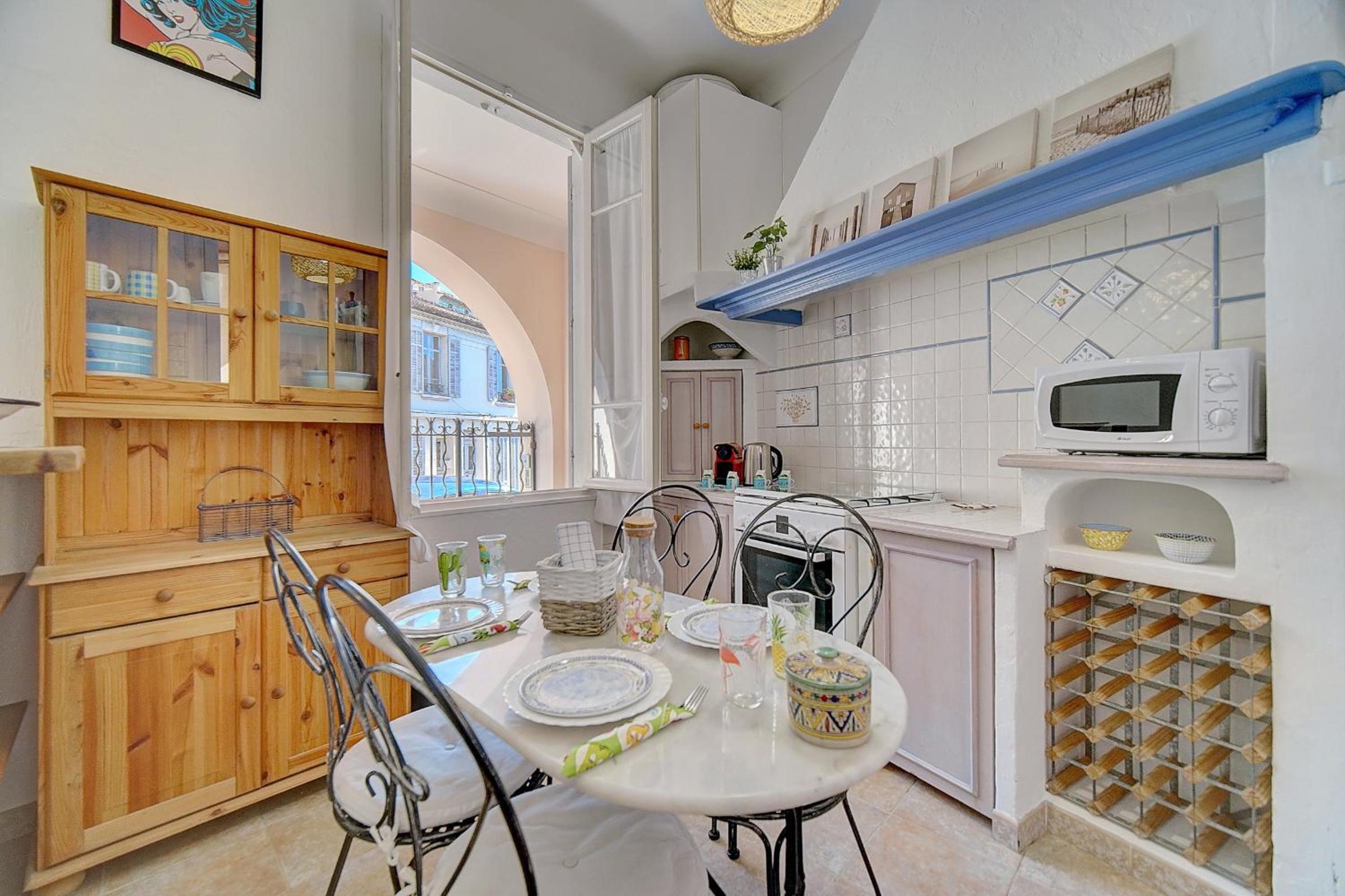 IMMOGROOM - Cosy Apartment - Quiet Place - Provencal style photo 2