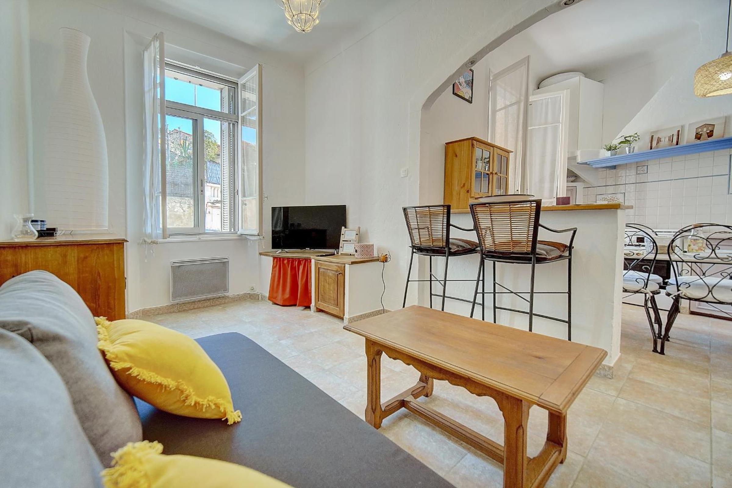 IMMOGROOM - Cosy Apartment - Quiet Place - Provencal style photo 1