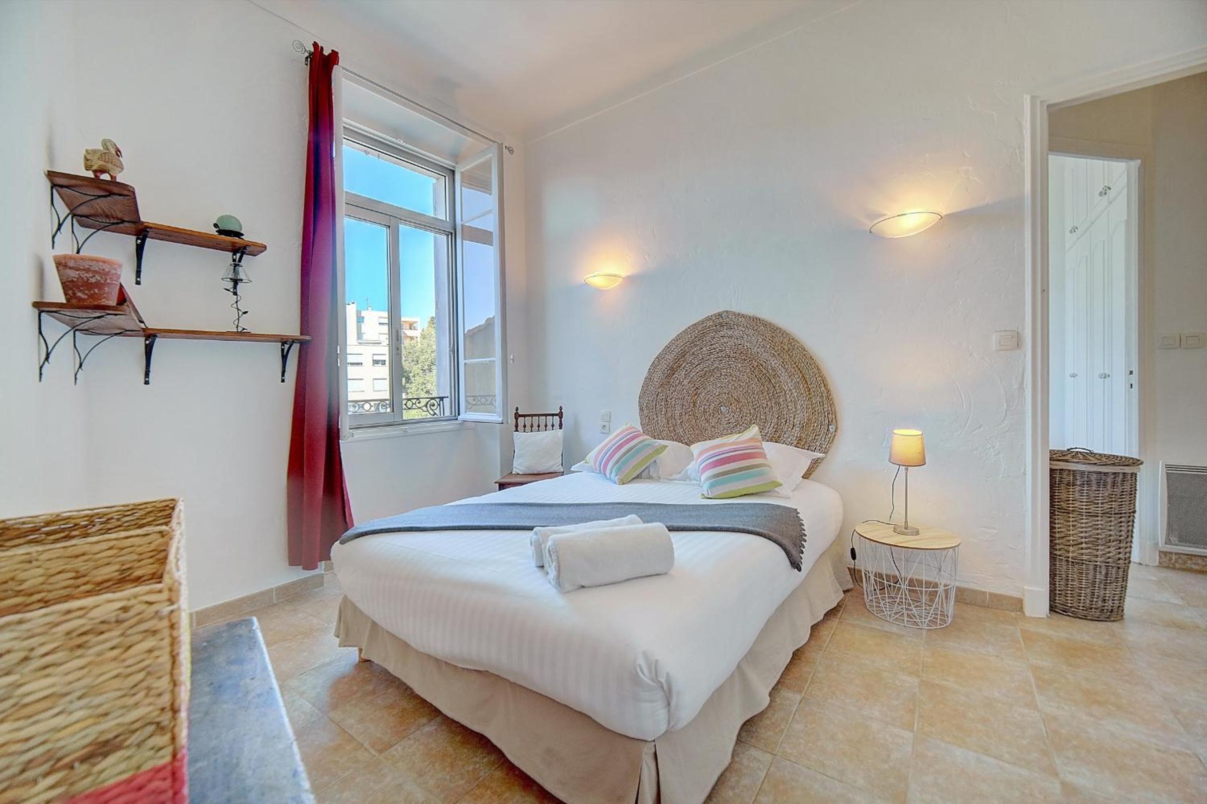 IMMOGROOM - Cosy Apartment - Quiet Place - Provencal style photo 3
