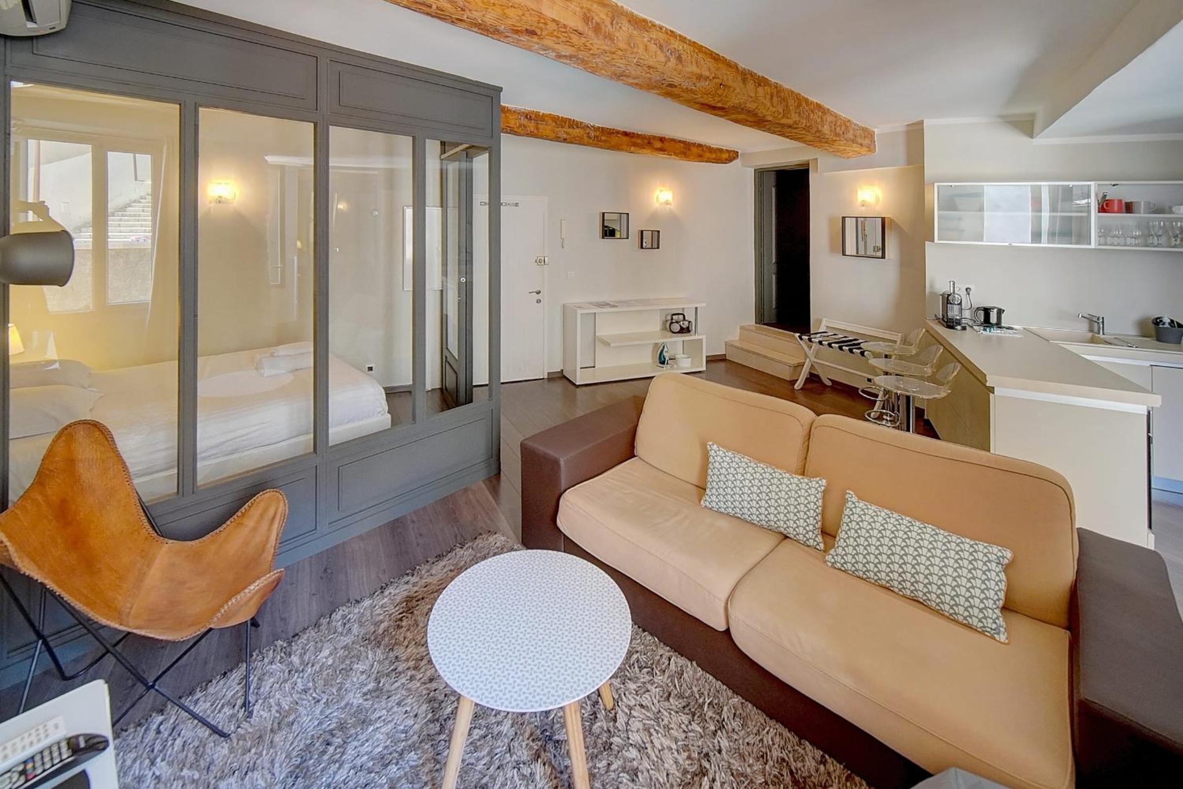 IMMOGROOM - AC - Full comfort - City center of Cannes photo 2