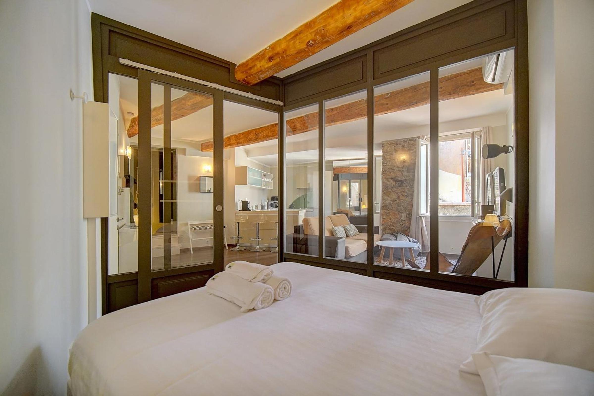 IMMOGROOM - AC - Full comfort - City center of Cannes photo 4