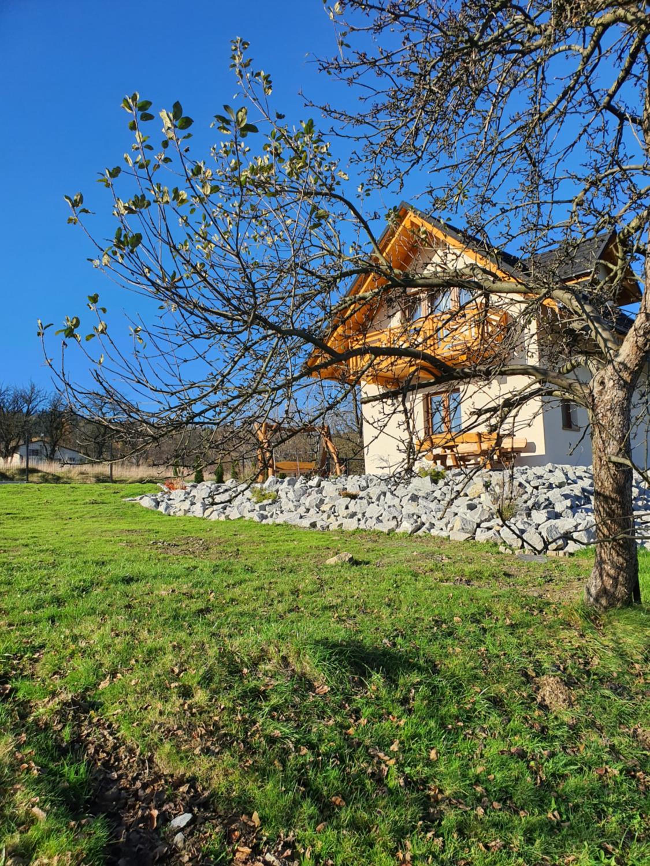 Domek na wzgórzu view 3