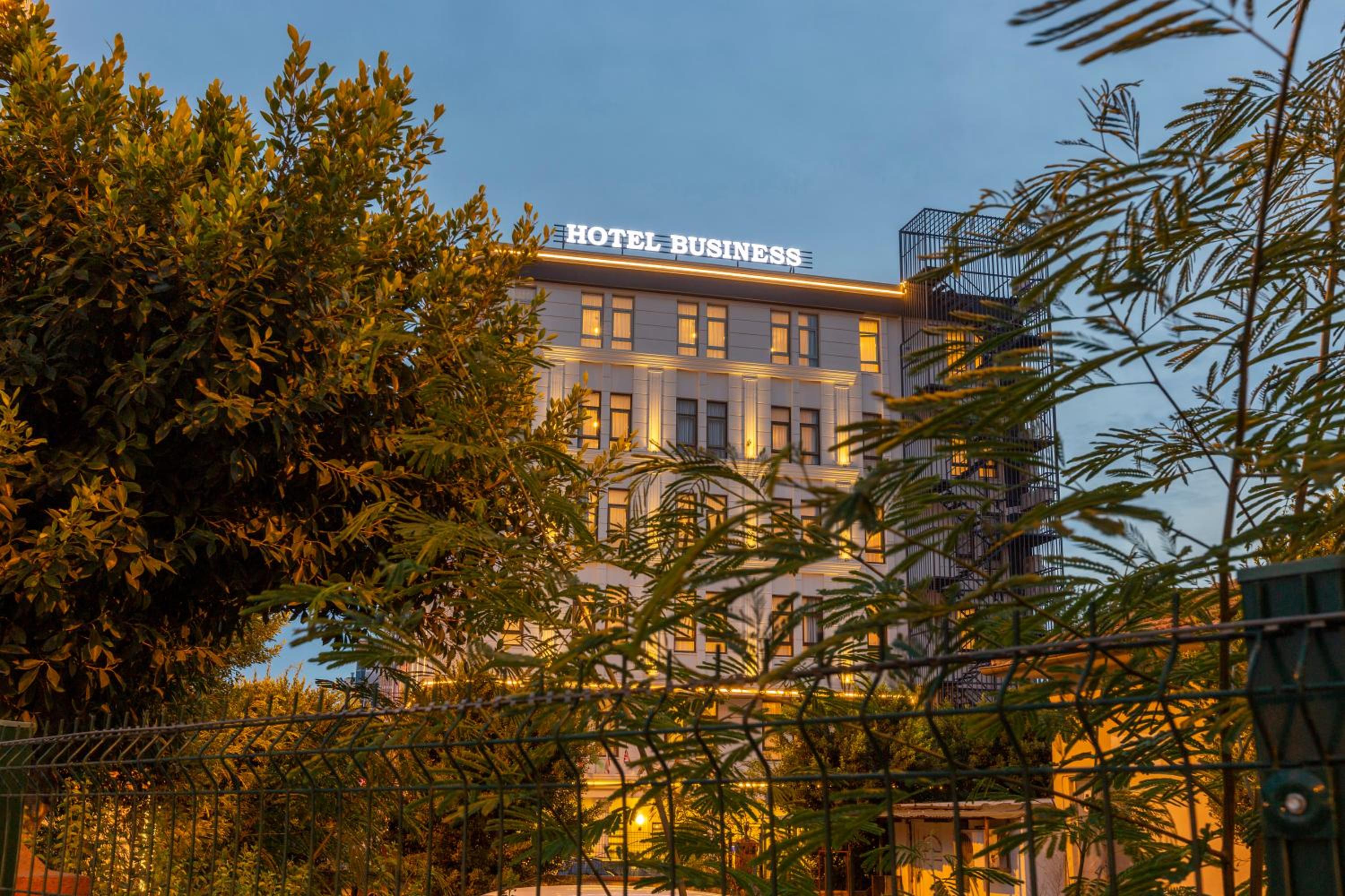 Antalya Business Otel - Image 5