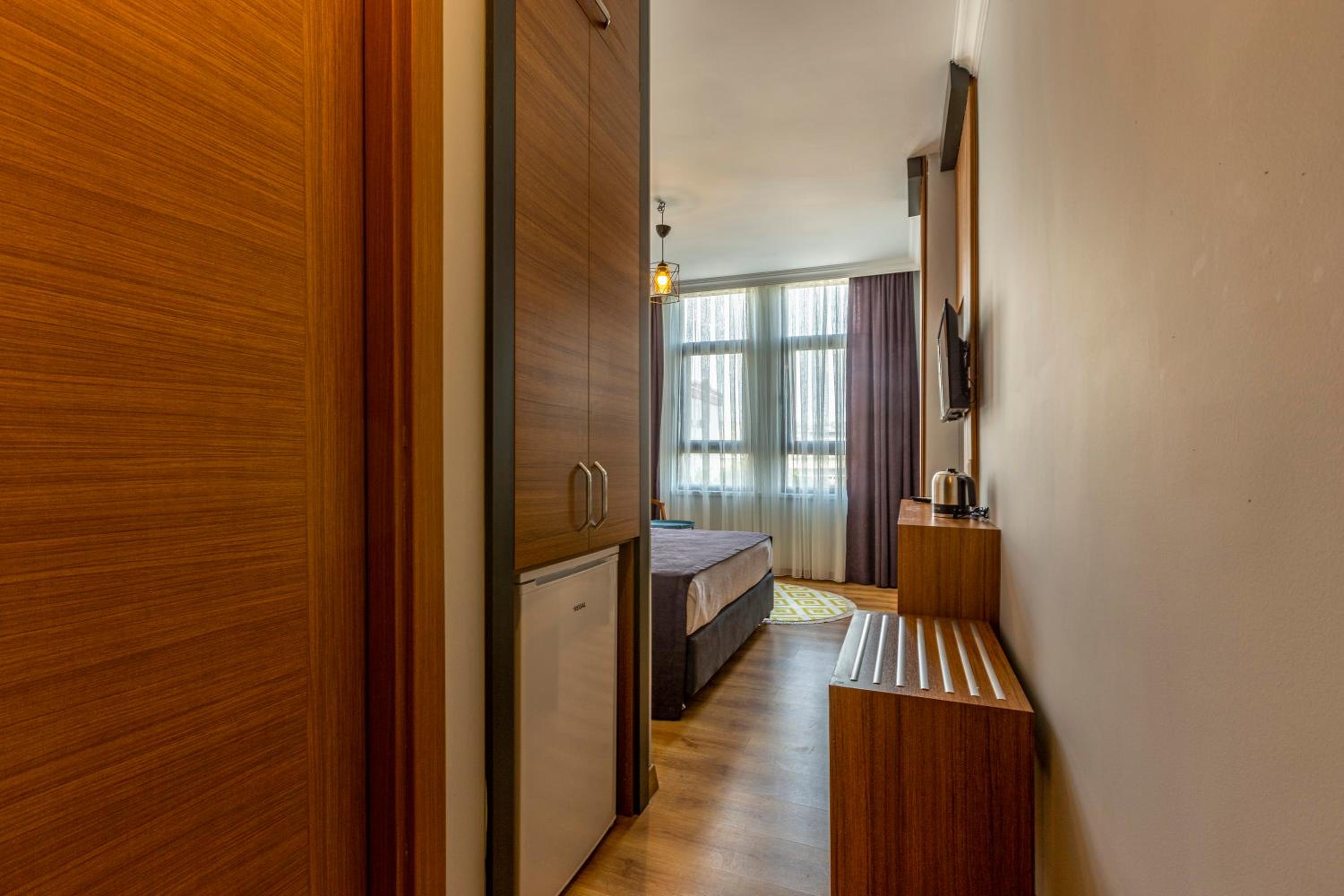 Antalya Business Otel - Image 47