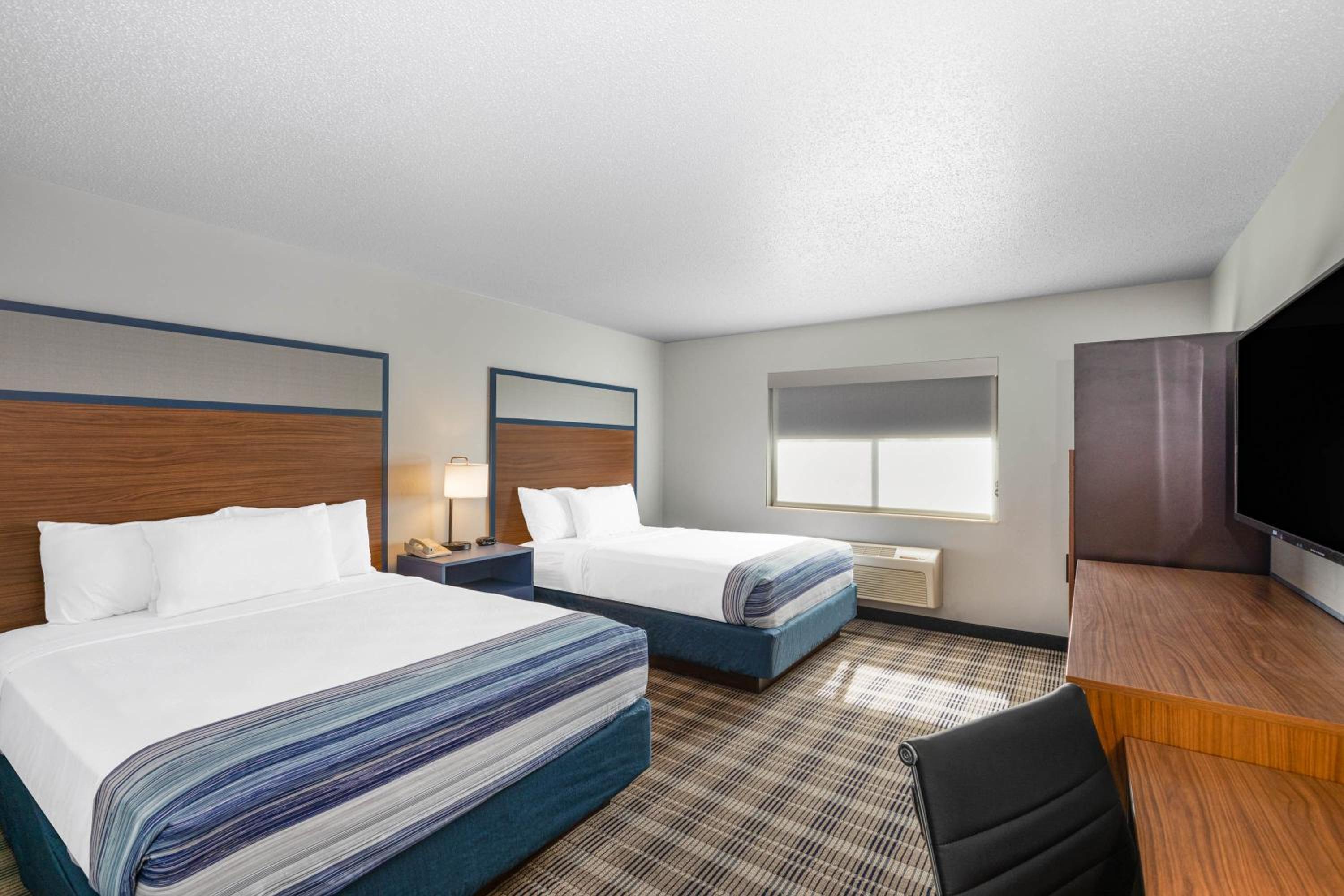AmericInn by Wyndham Jackson