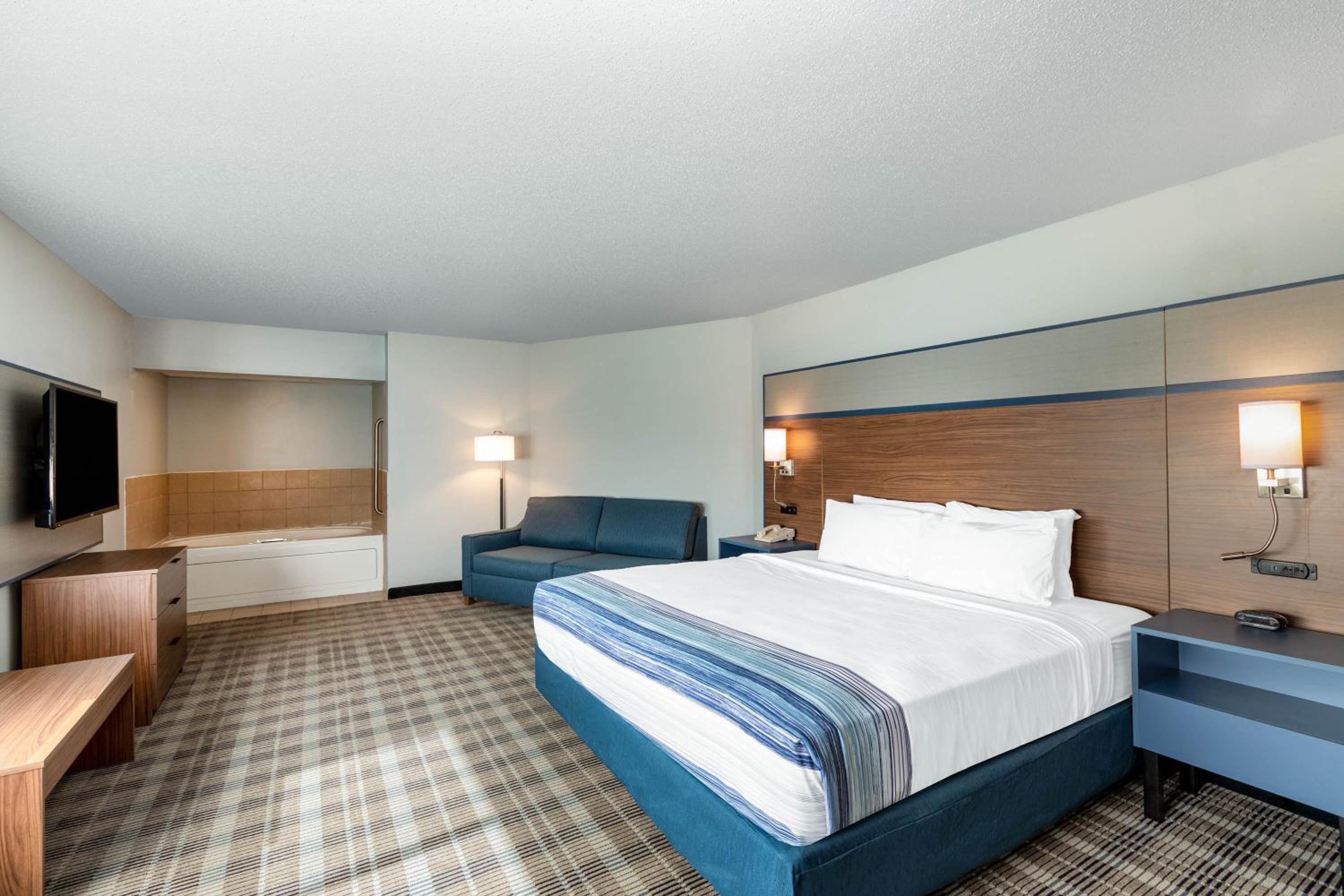 AmericInn by Wyndham Jackson