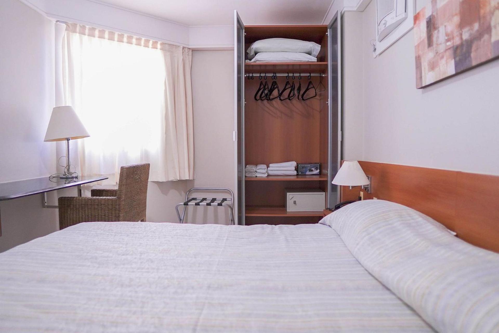 LINDO APARTAMENTO COM VISTA - PRAIA DE PONTANEGRA