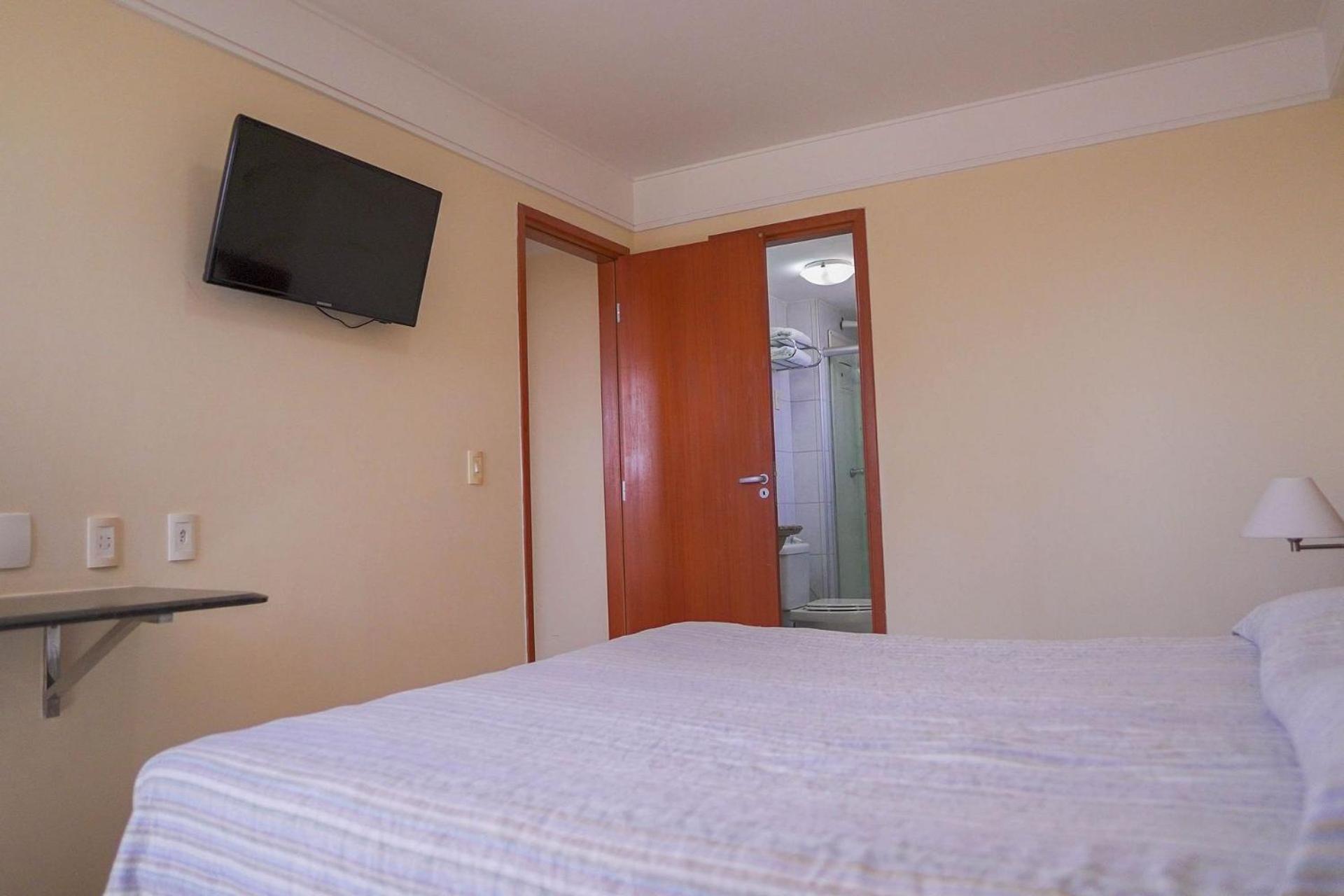 LINDO APARTAMENTO COM VISTA - PRAIA DE PONTANEGRA