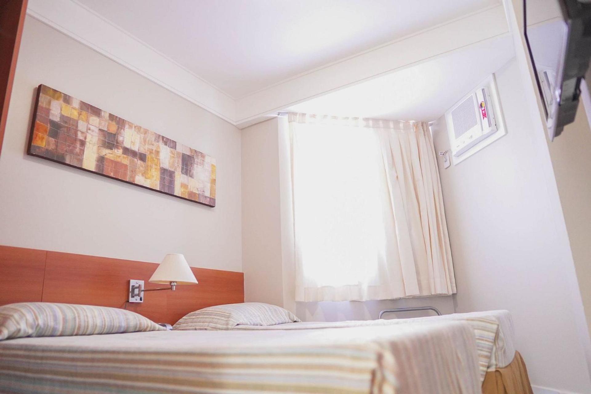 LINDO APARTAMENTO COM VISTA - PRAIA DE PONTANEGRA