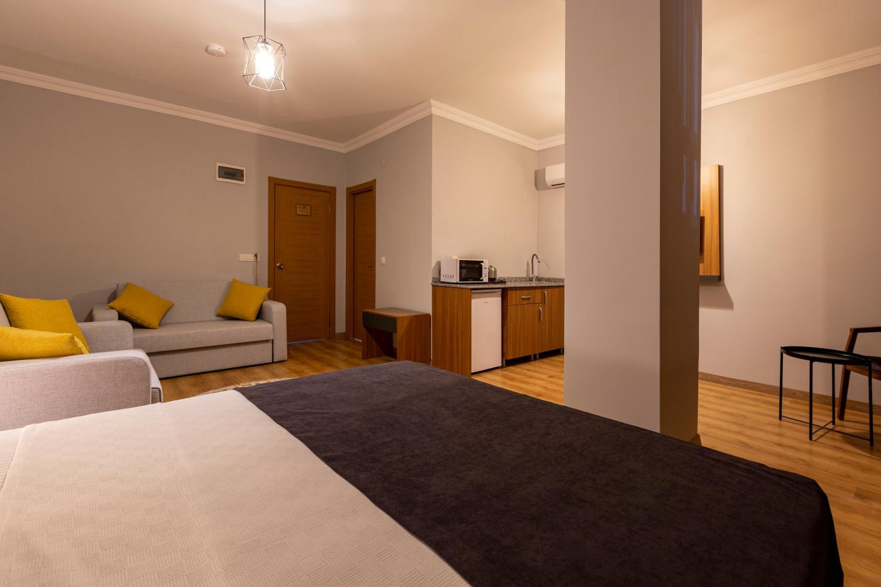 Antalya Business Otel - Image 35