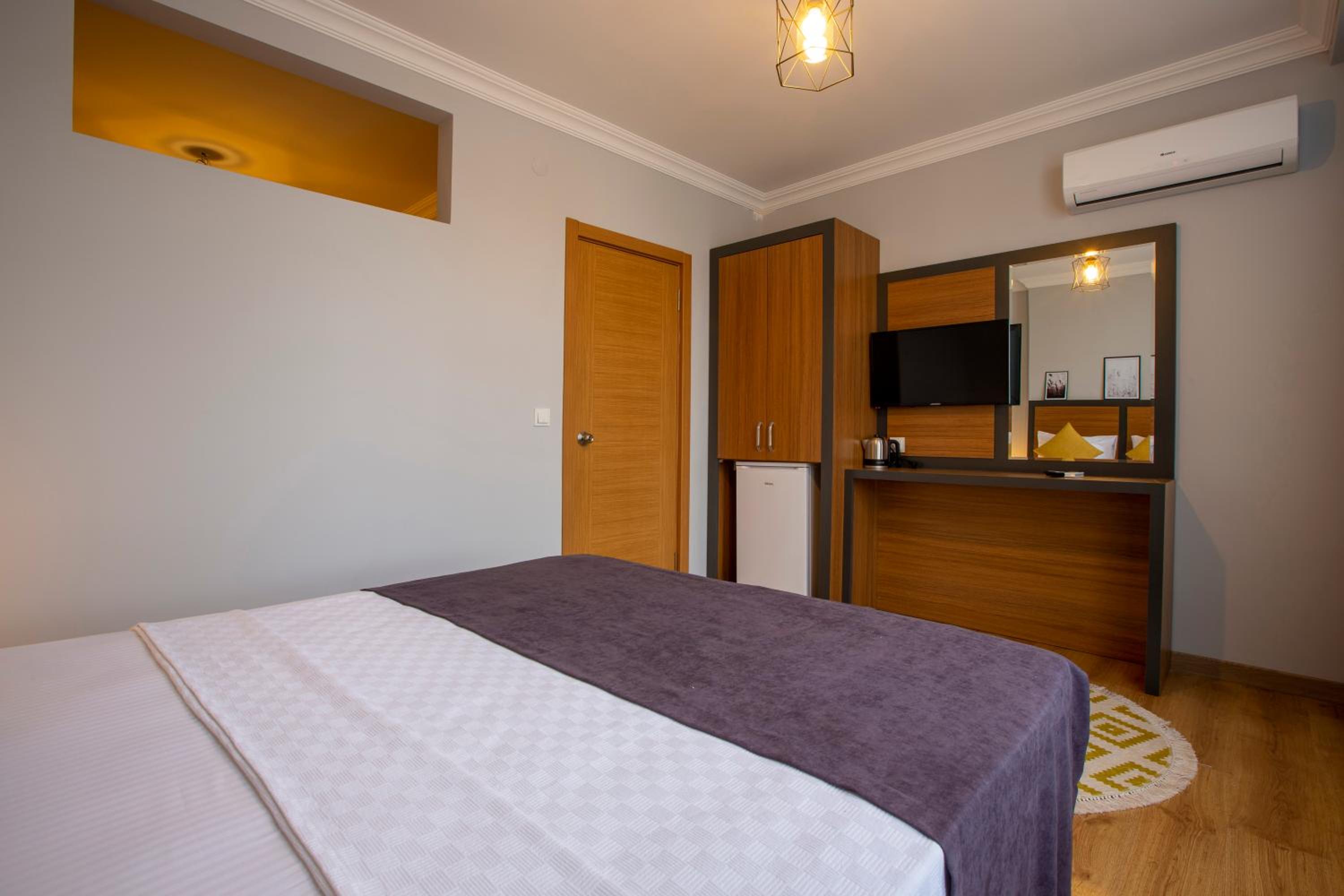 Antalya Business Otel - Image 36