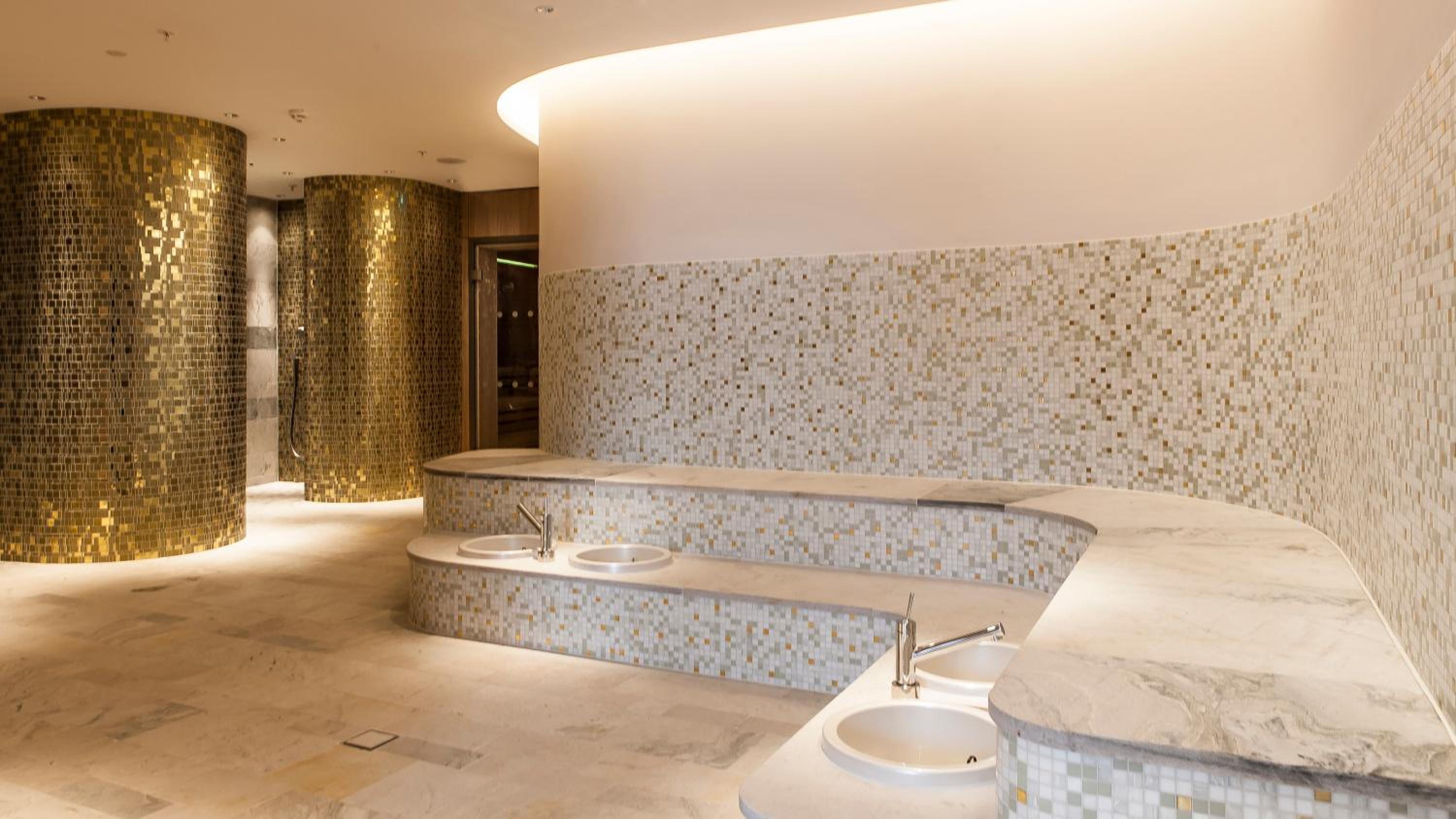 AlpenGold Hotel Davos