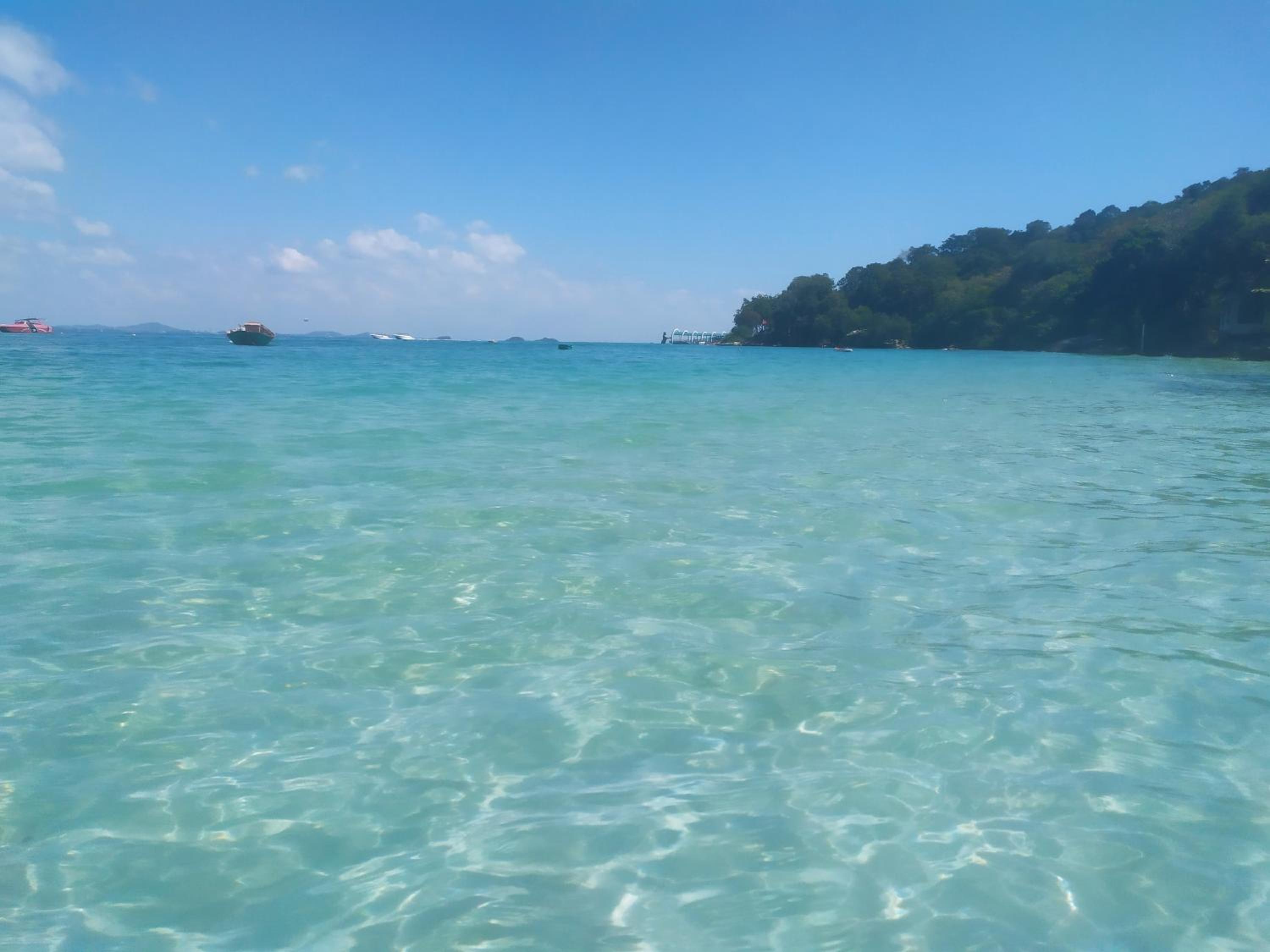 Minnie Seaview Resort