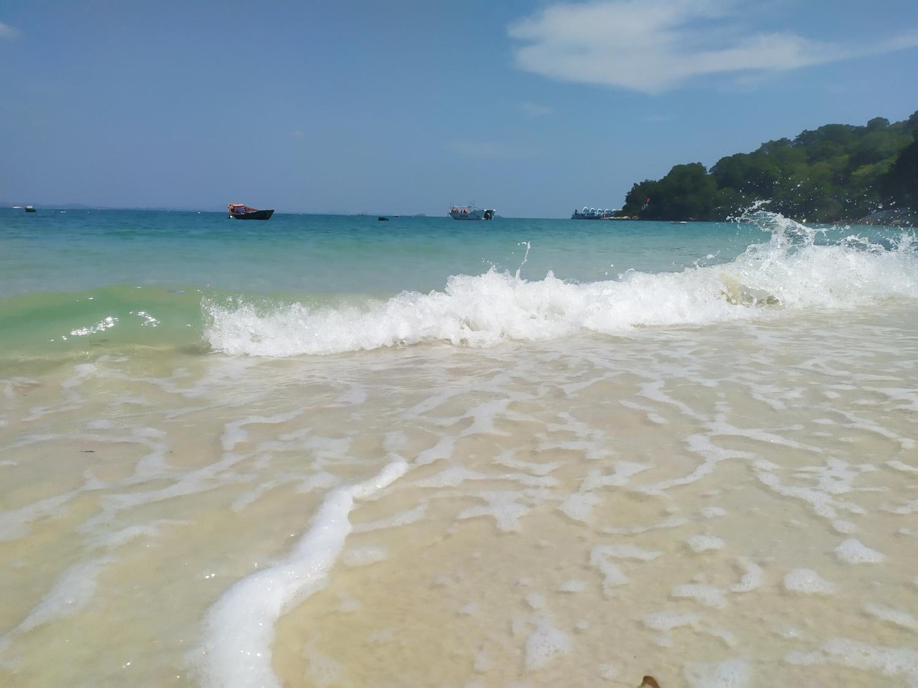 Minnie Seaview Resort