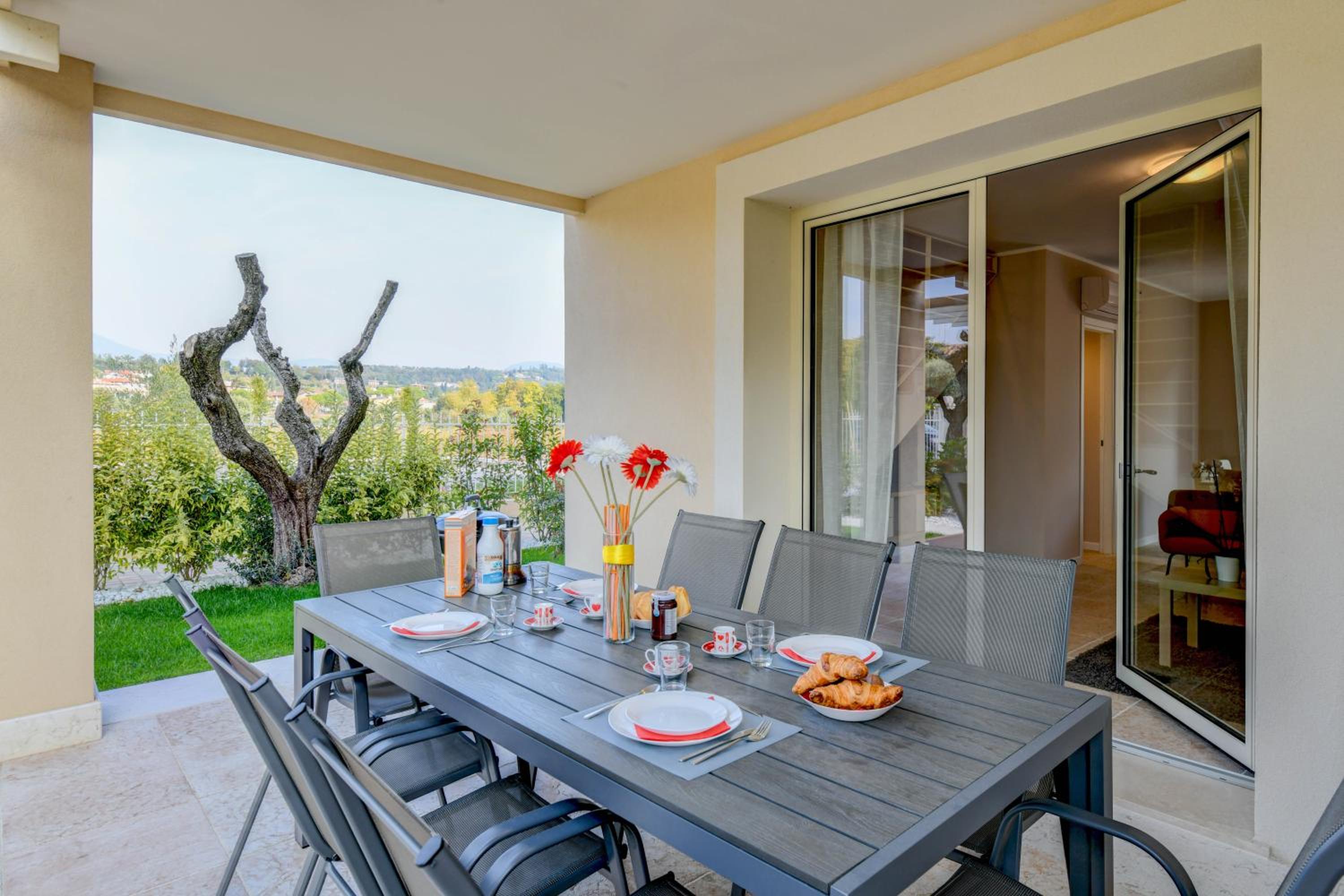 Photo 34