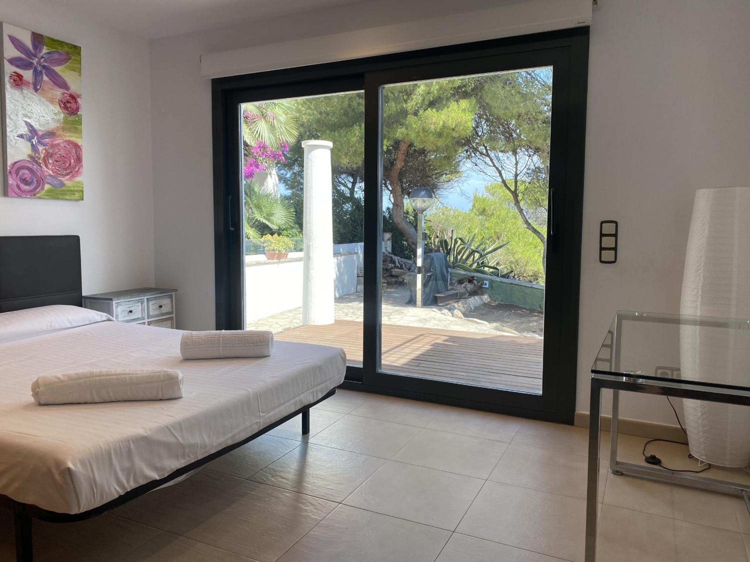 TarracoHomes, TH52 Villa Lighthouse con Piscina Privada, Terraza, y Vistas al Mar