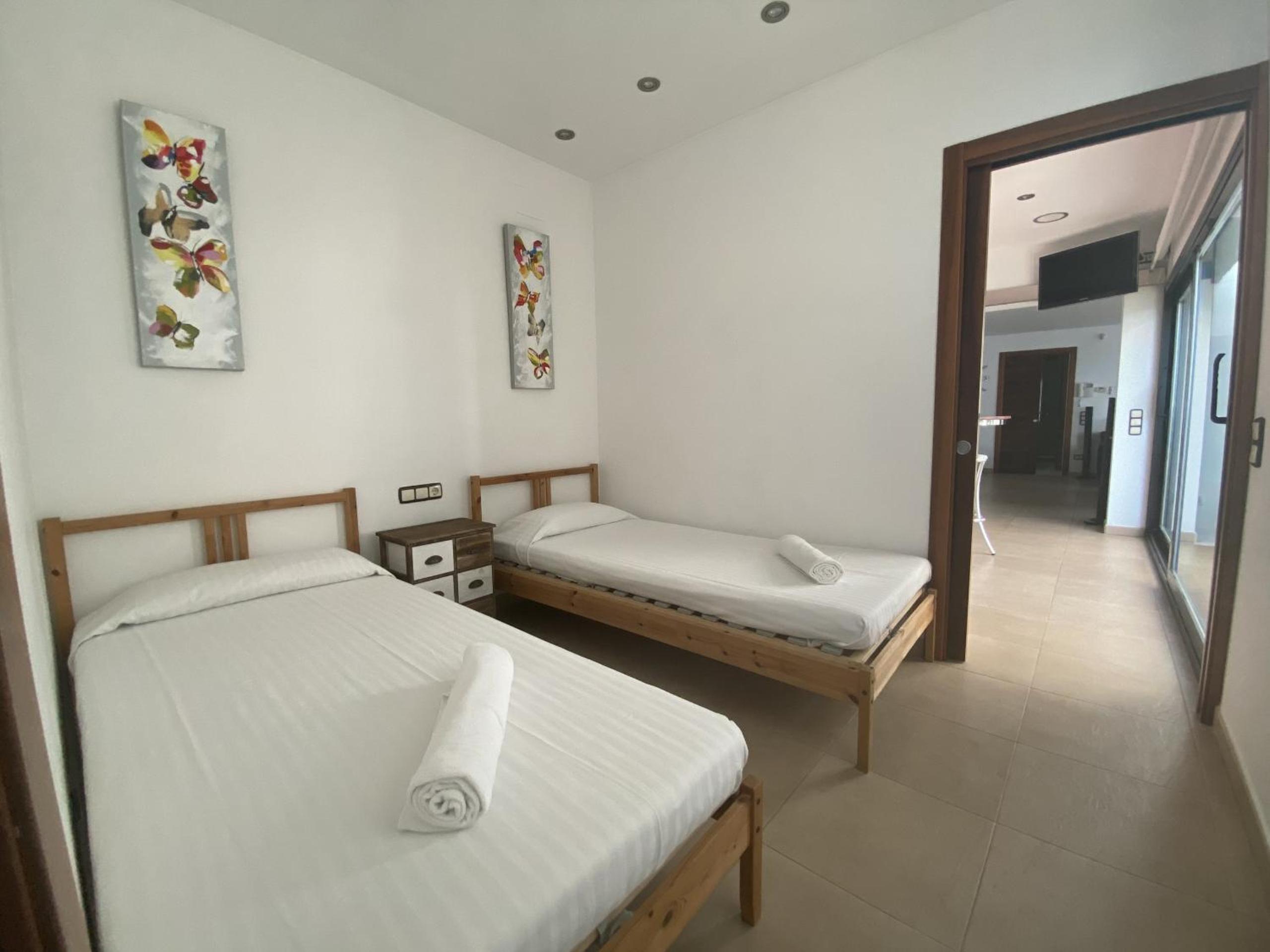 TarracoHomes, TH52 Villa Lighthouse con Piscina Privada, Terraza, y Vistas al Mar
