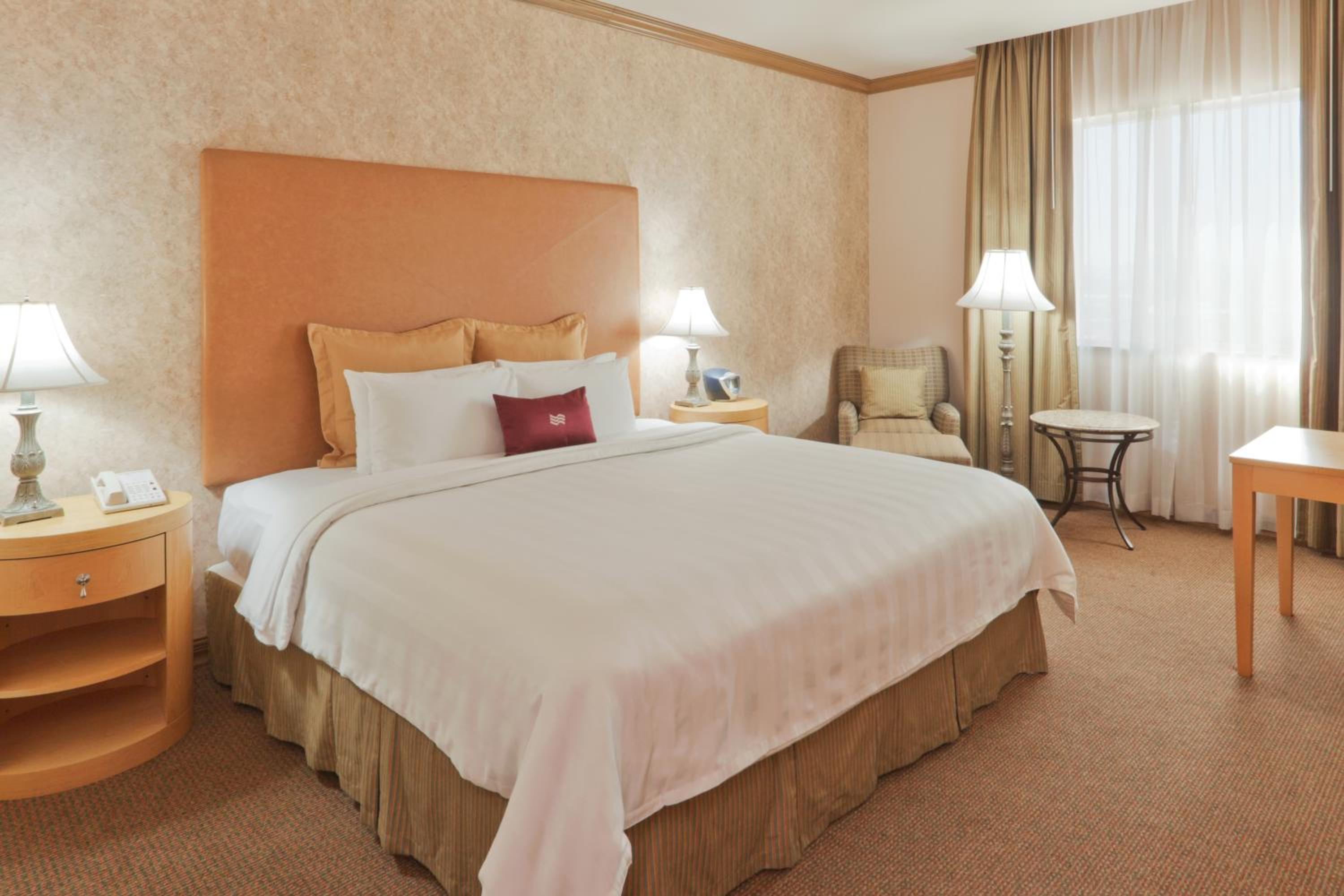 Torreon Vacations - Crowne Plaza Torreon, an IHG Hotel - Property Image 2