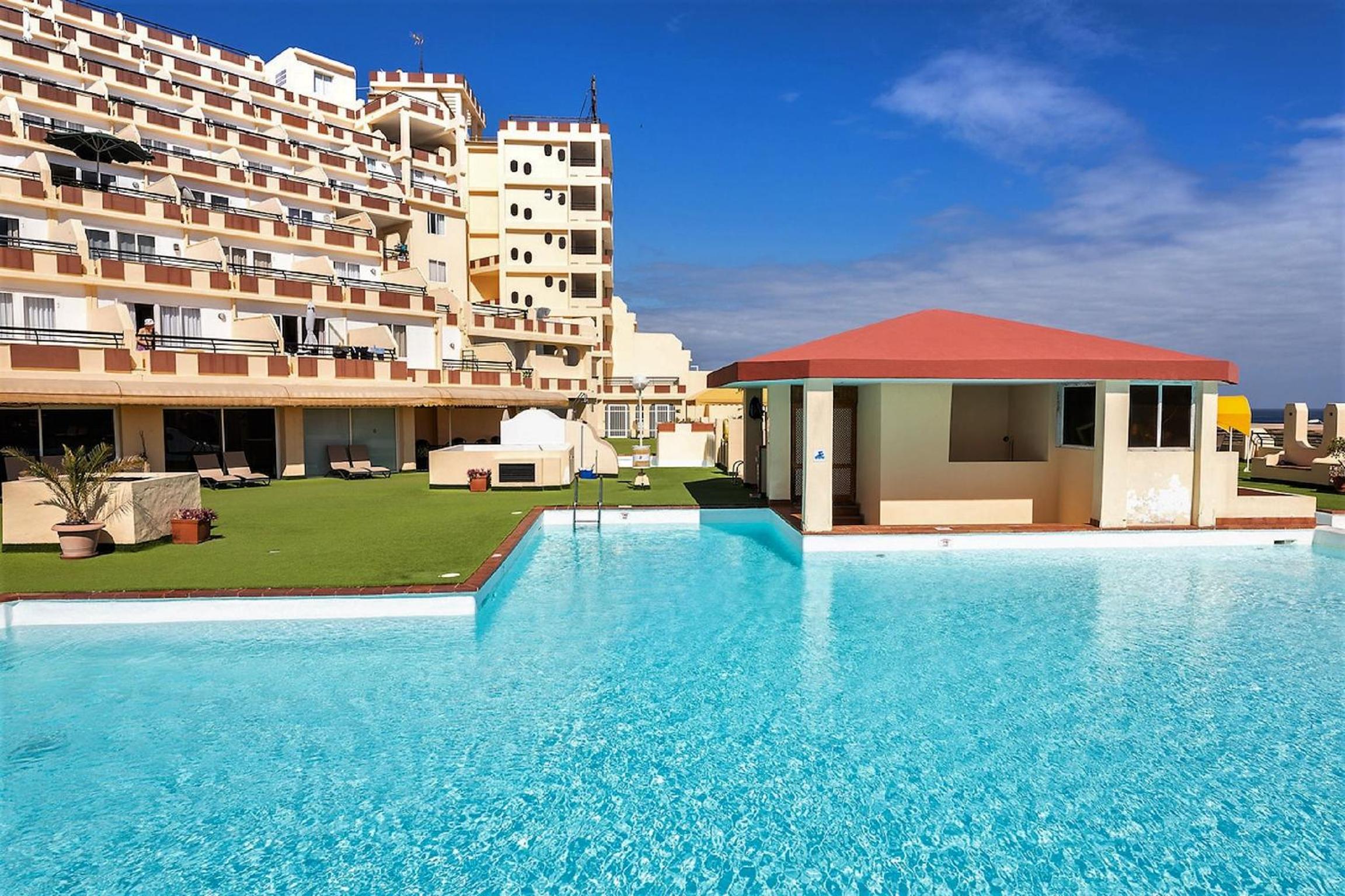 Apartments Palm Garden photo 2