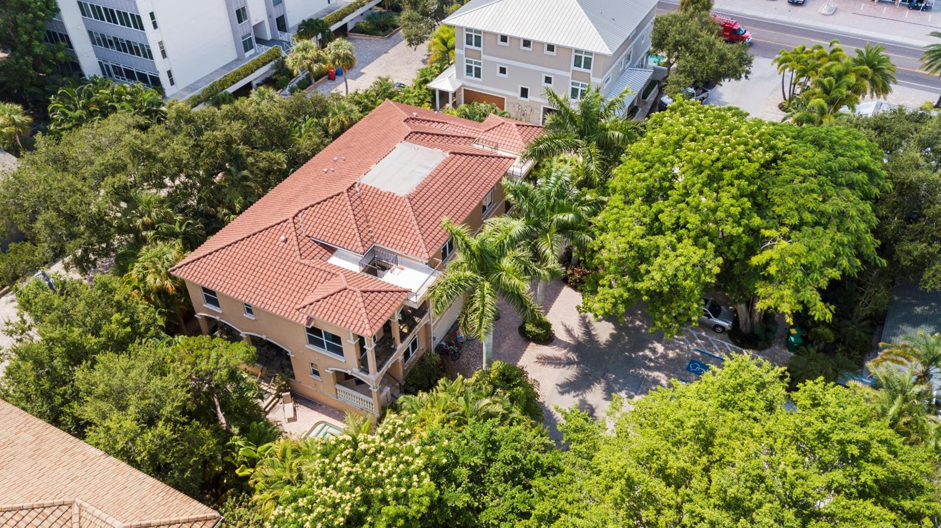 Hotel Siesta Key - Miramar 1216 - Image 1