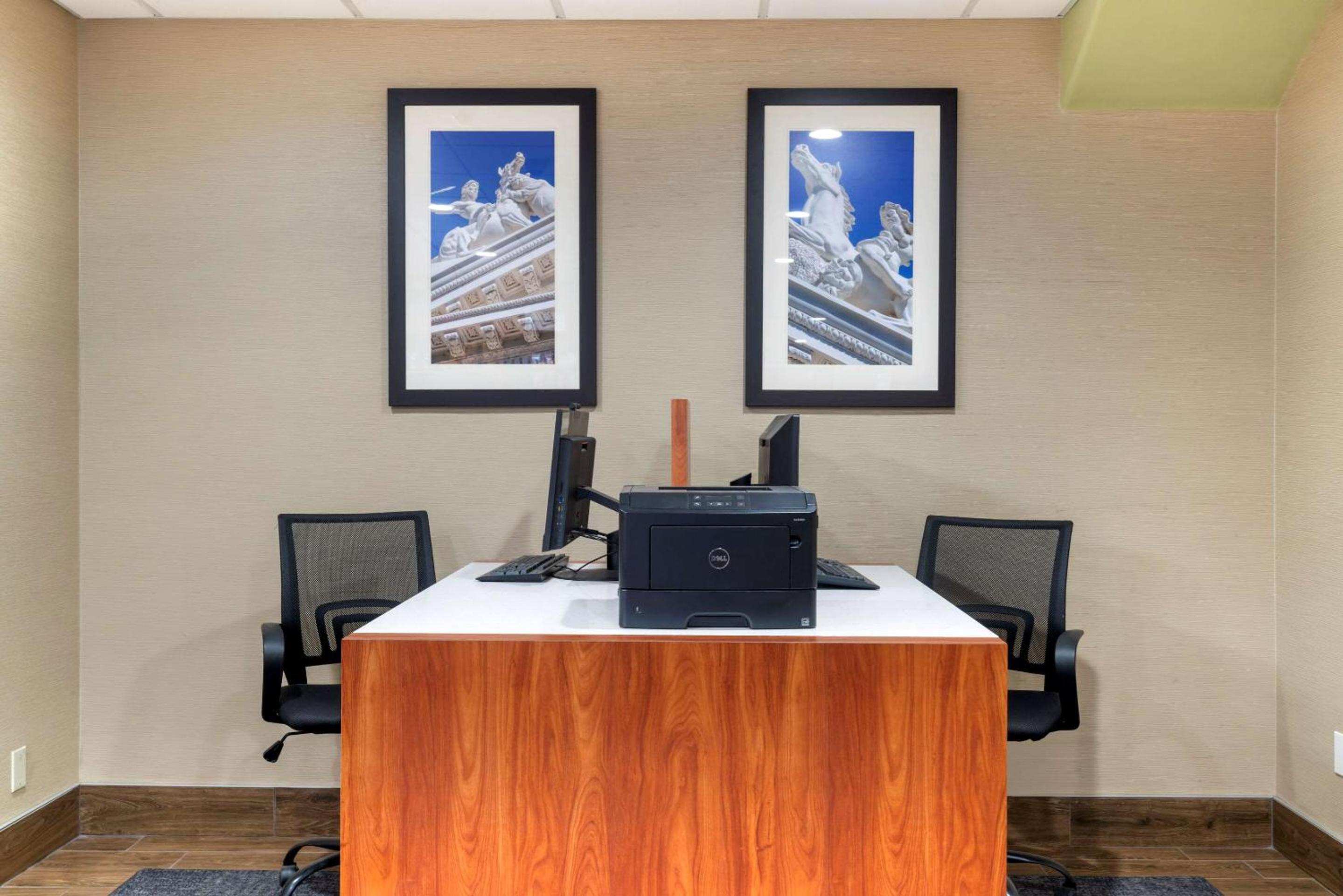 Comfort Suites Marysville-Yuba City - Property Image 29