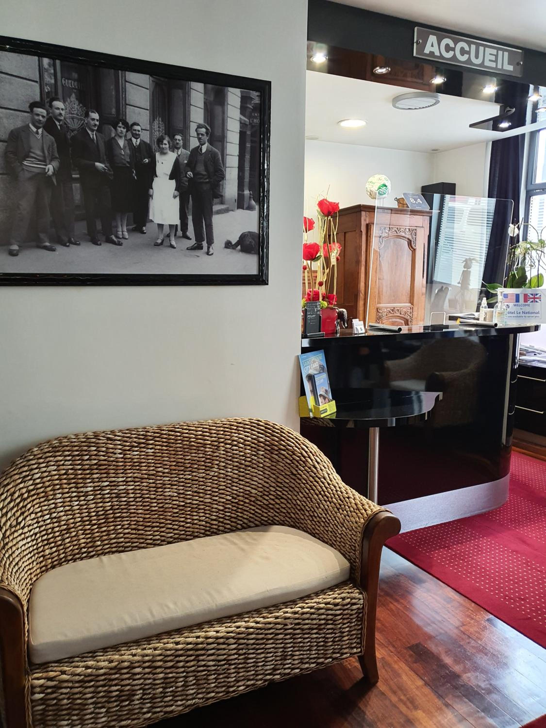 Saint-Etienne Vacations - Hotel Le National - Property Image 1