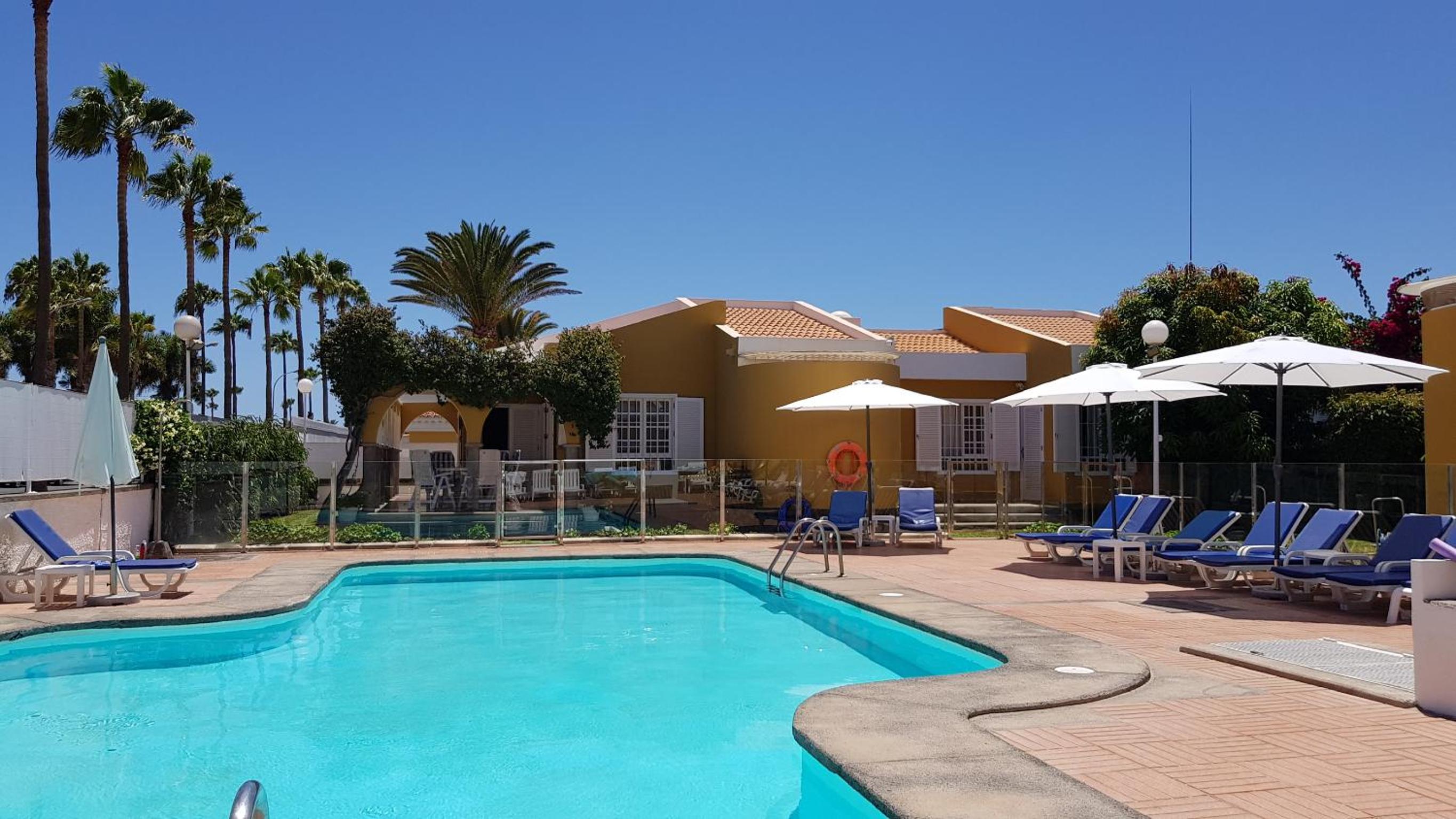 VILLA CON ENCANTO view 4