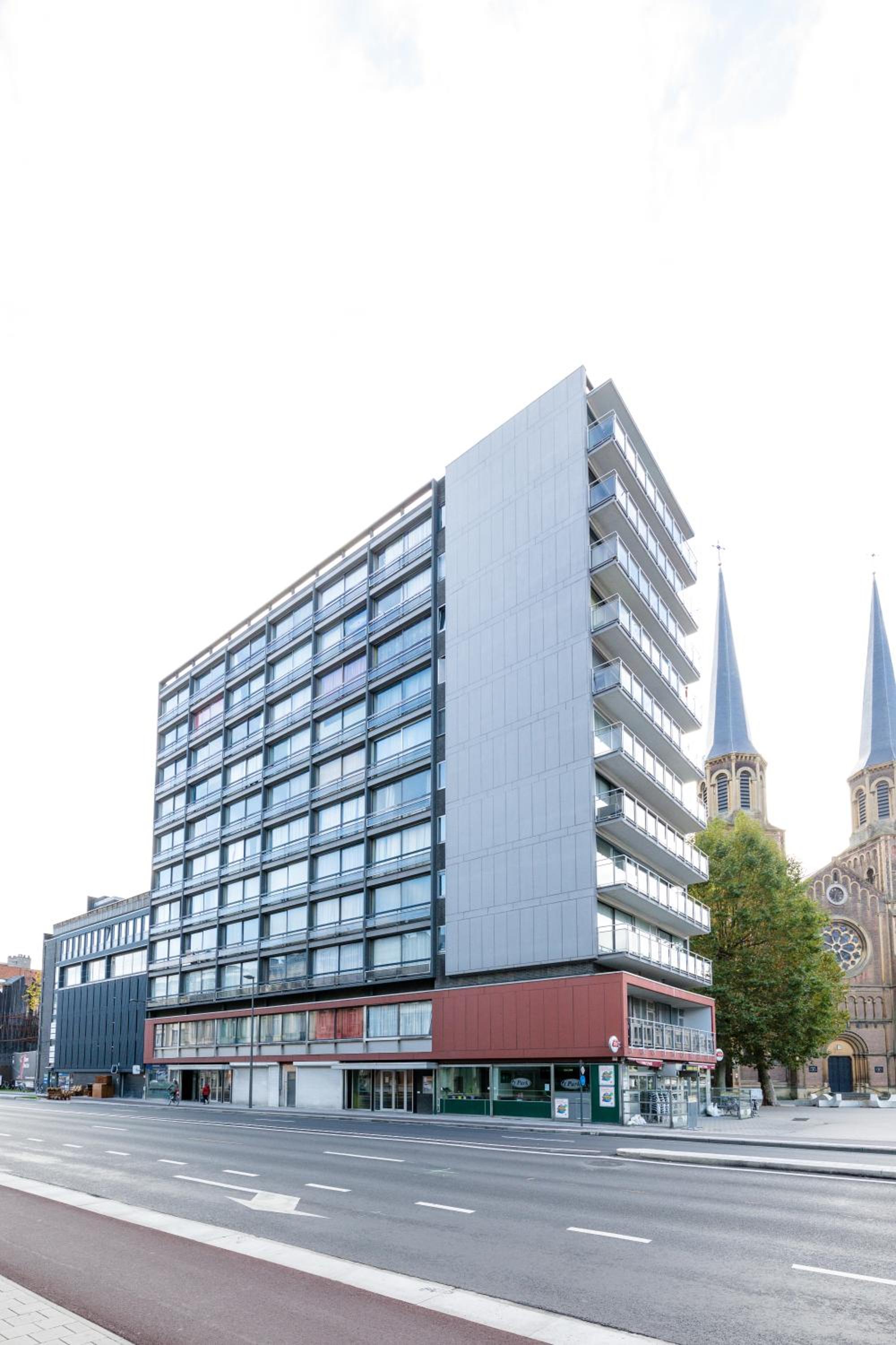 Hotel Casa Plantin + Parking At The Beautiful City Park!