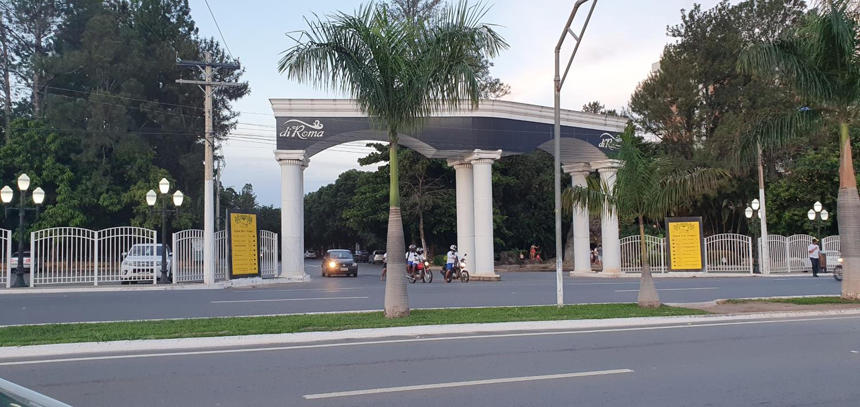 Lacqua diRoma Caldas Novas Nayara Temporada