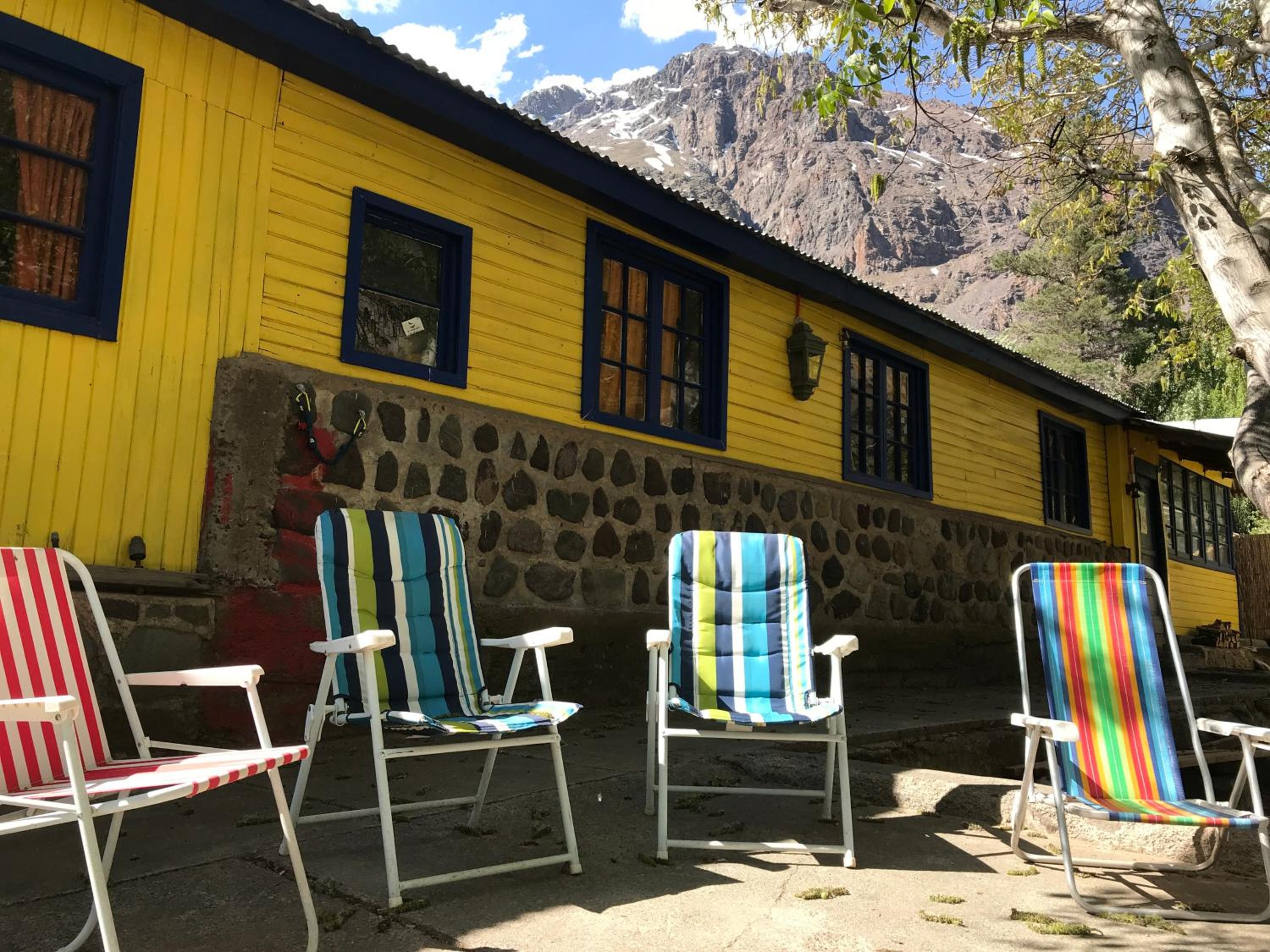 Hostal Piolet en Baños Morales