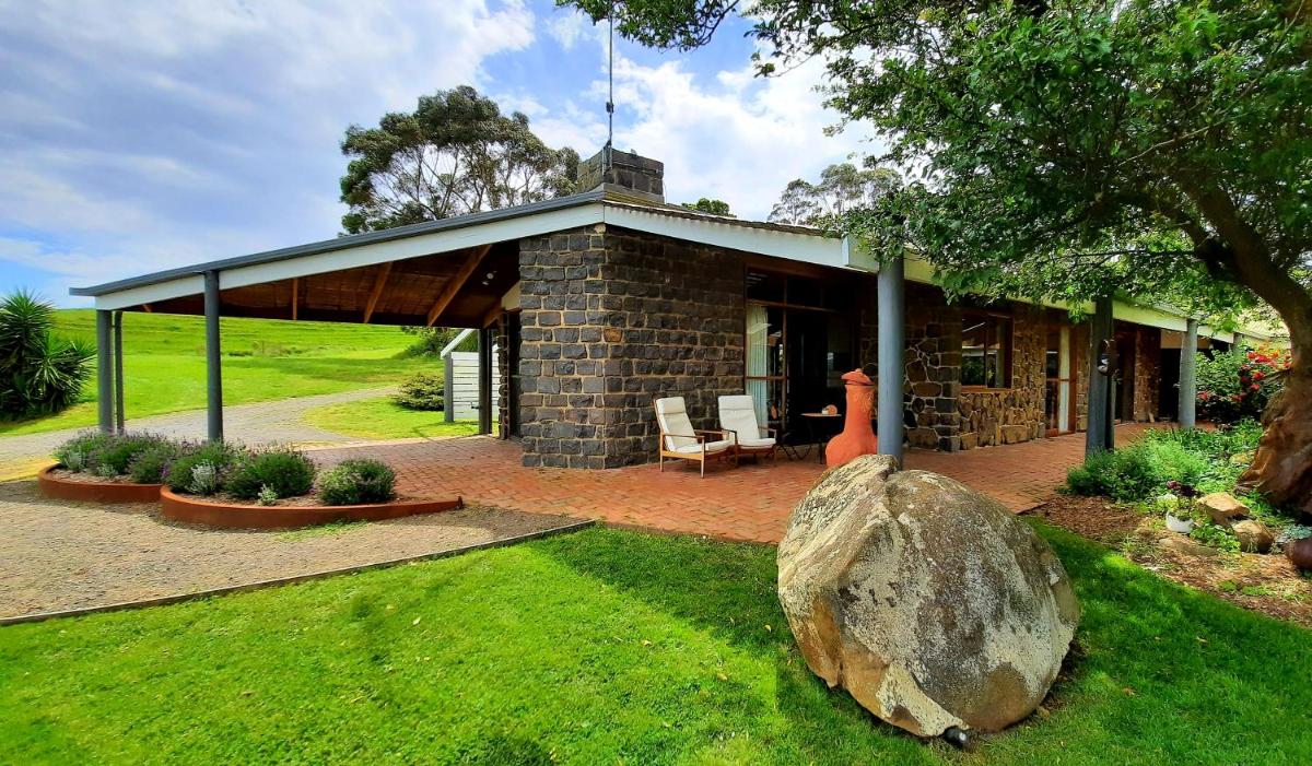 Rockbank Retreat
