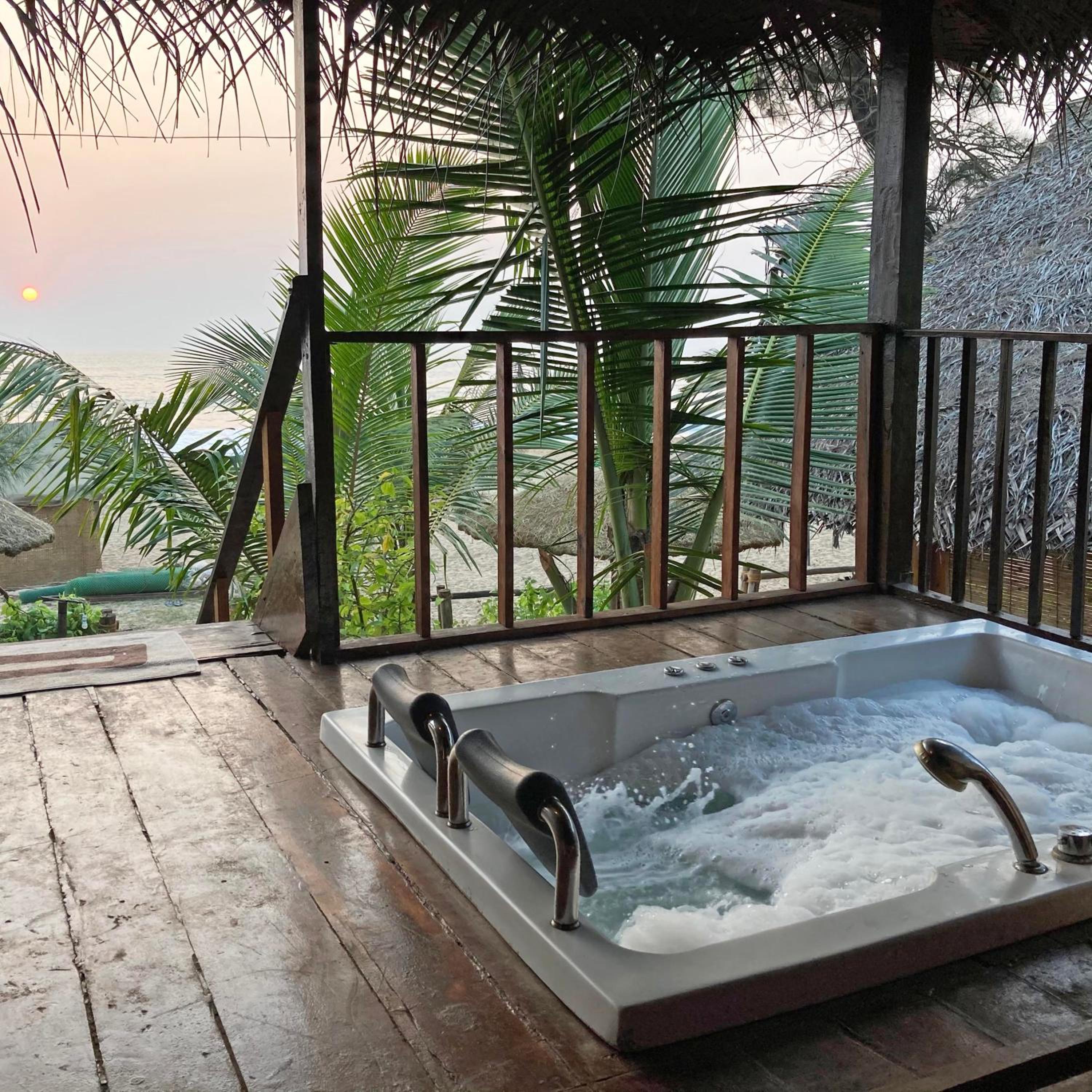Jacuzzi