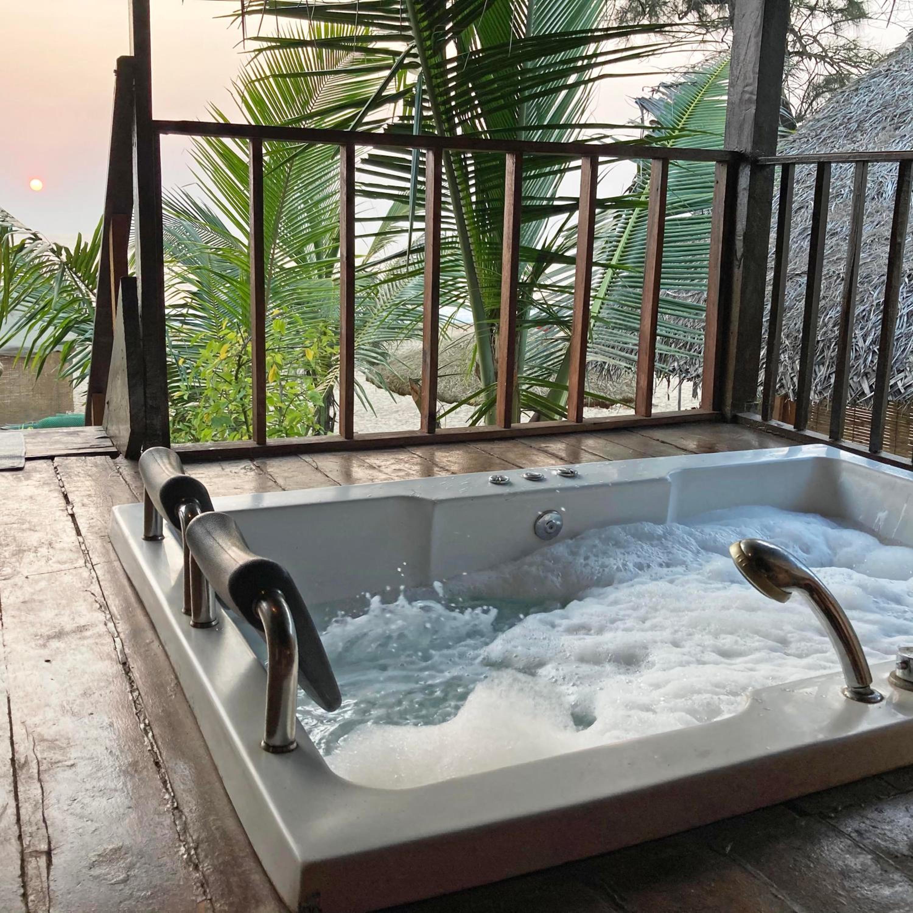 Jacuzzi
