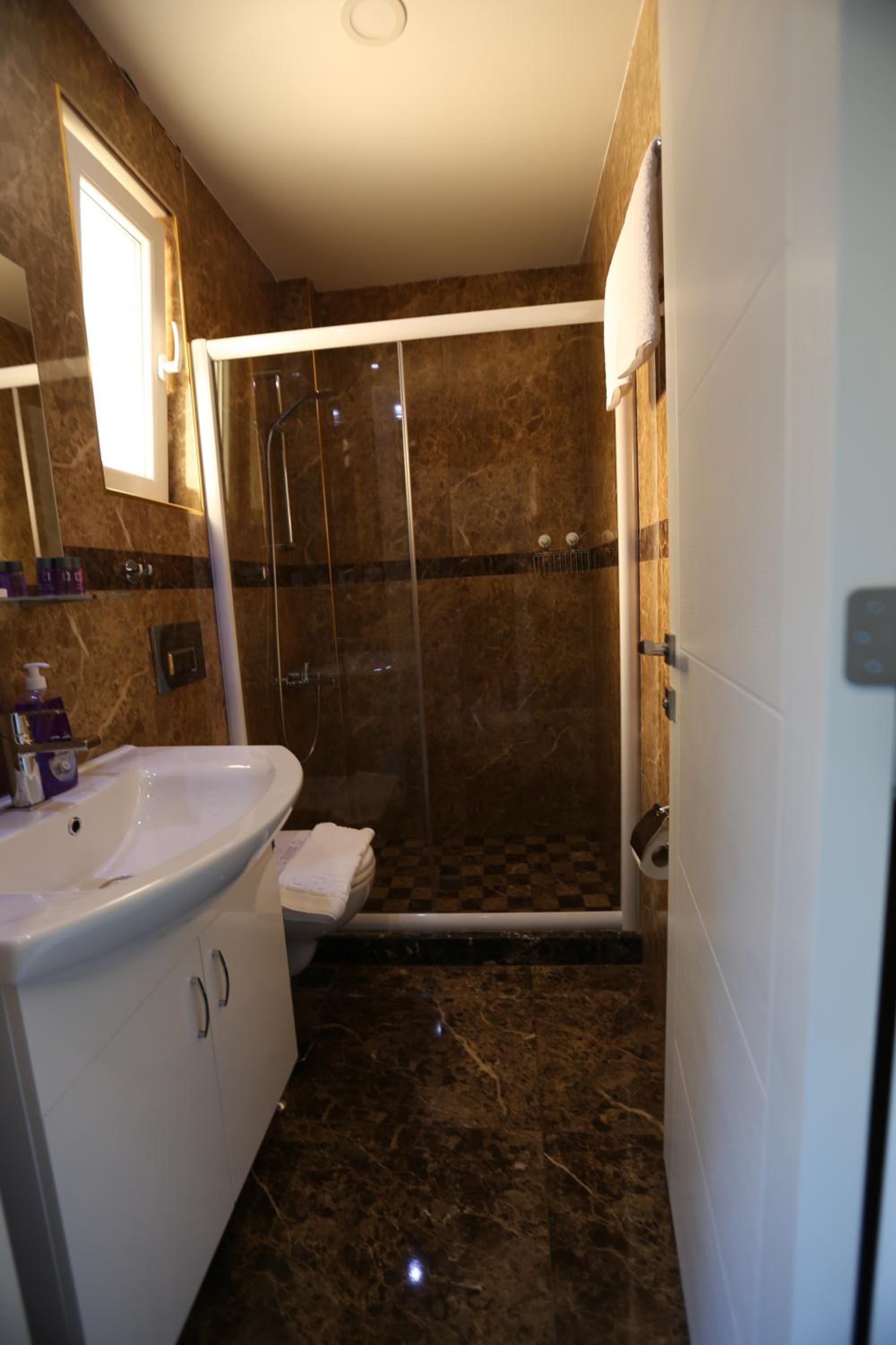 Truemar Hotels & Suites - Image 53