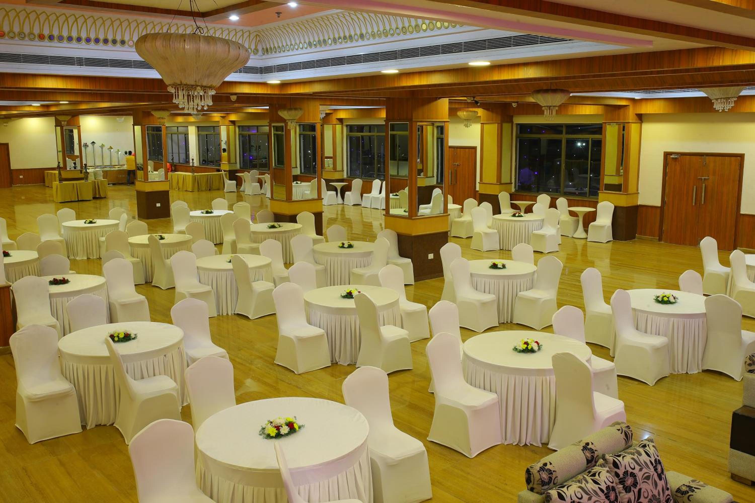 meeting & event spaces