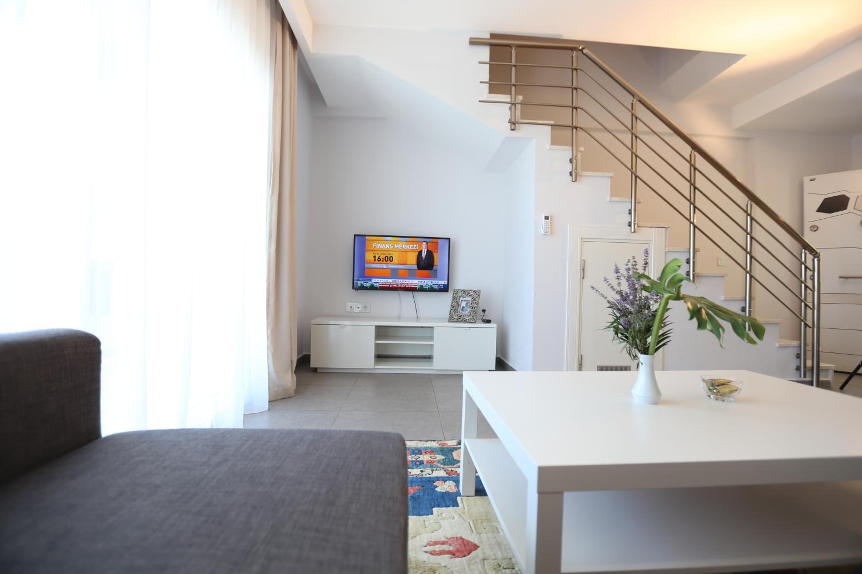 Truemar Hotels & Suites - Image 47